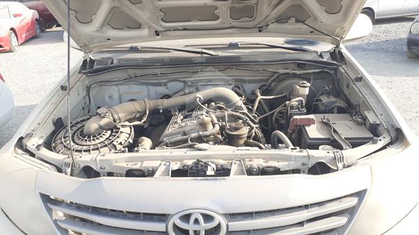 Photo 29 VIN: MHFYX59G3F8066861 - TOYOTA FORTUNER 