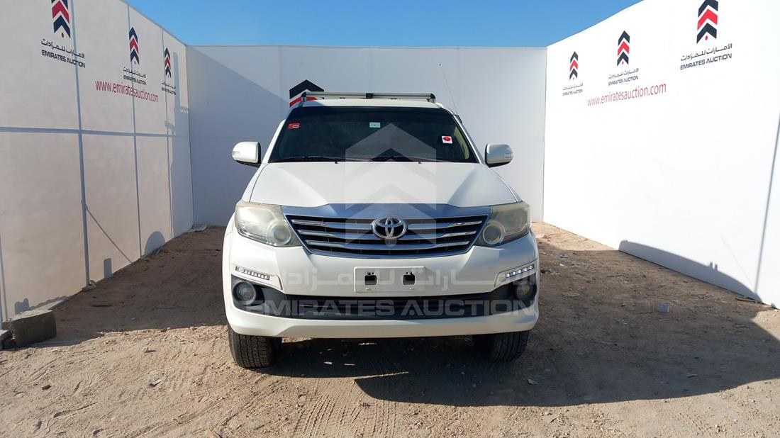 Photo 2 VIN: MHFYX59G4F8073897 - TOYOTA FORTUNER 