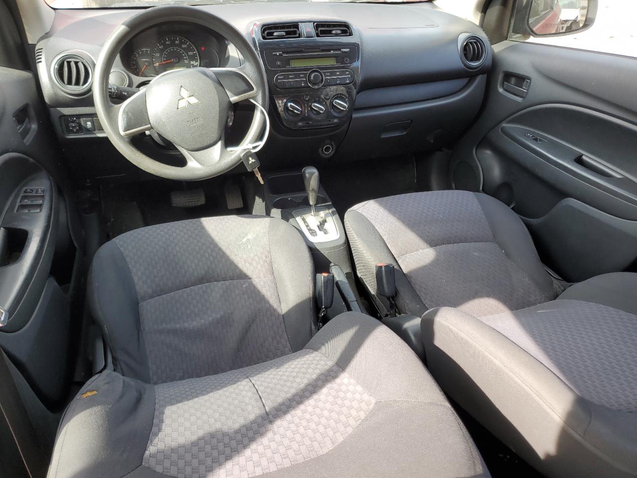 Photo 7 VIN: ML32A3HJ0HH012170 - MITSUBISHI MIRAGE 