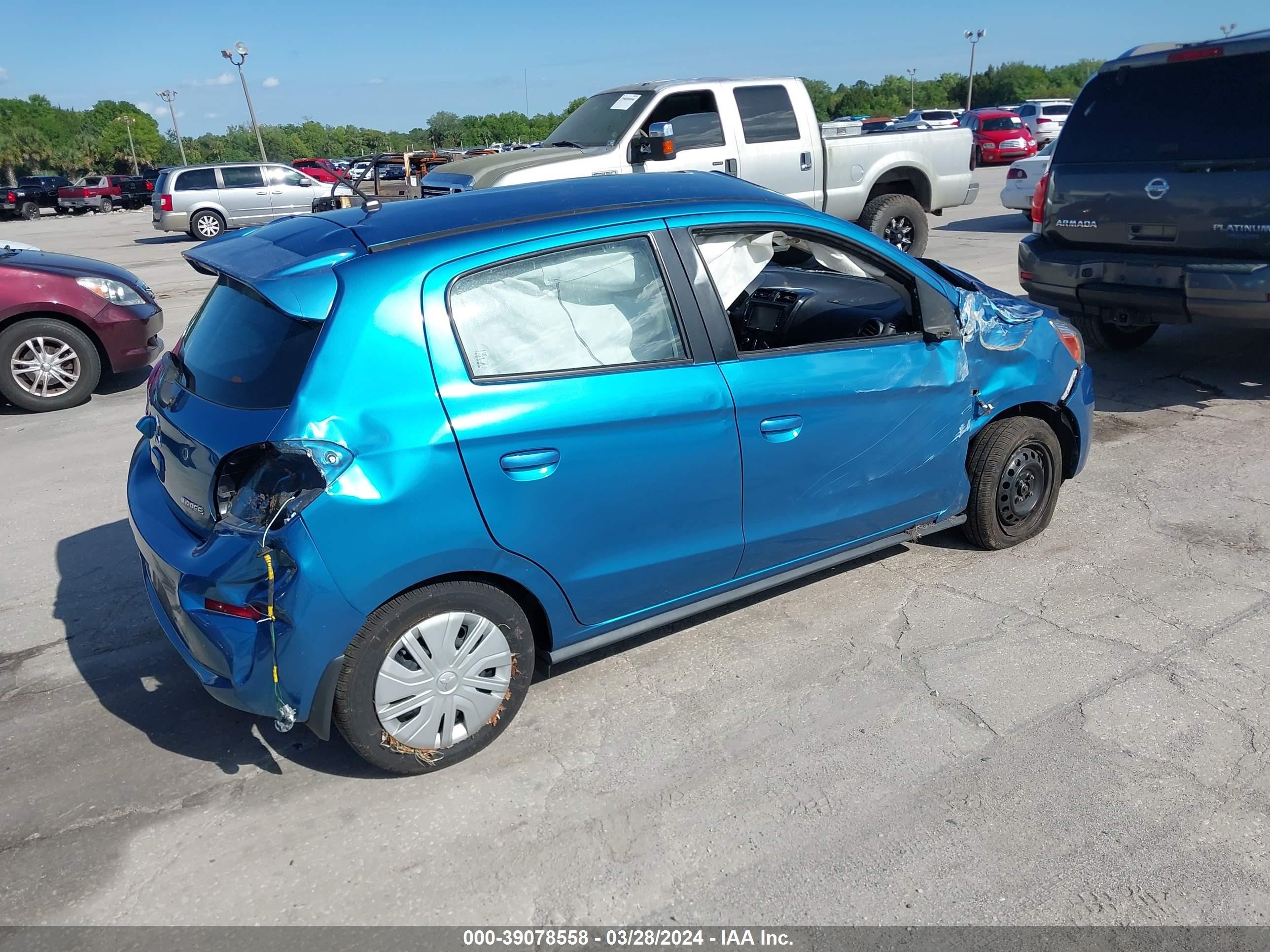 Photo 3 VIN: ML32A3HJ0JH014412 - MITSUBISHI MIRAGE 