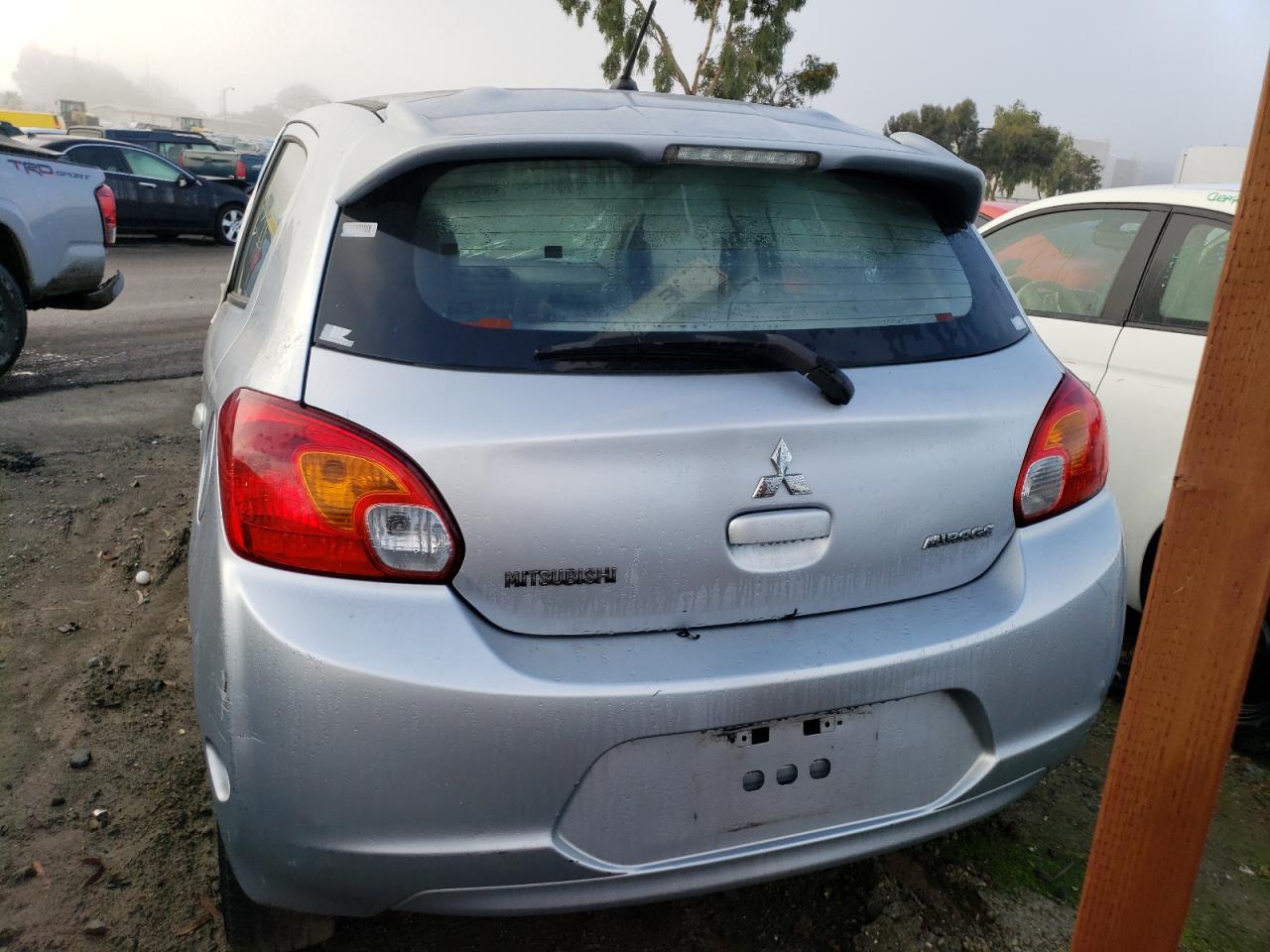 Photo 5 VIN: ML32A3HJ3FH040395 - MITSUBISHI MIRAGE 