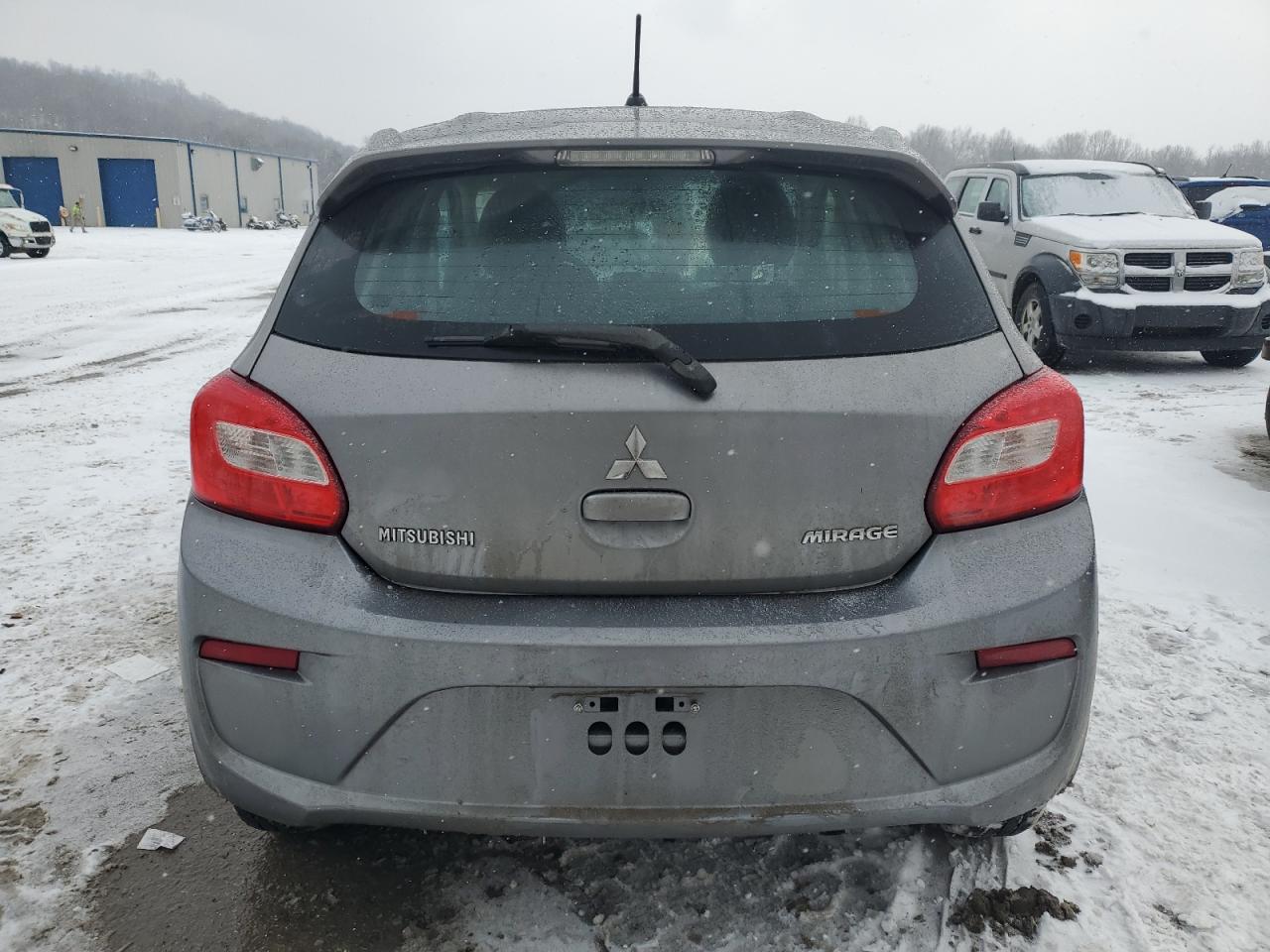 Photo 5 VIN: ML32A3HJ3HH007562 - MITSUBISHI MIRAGE 