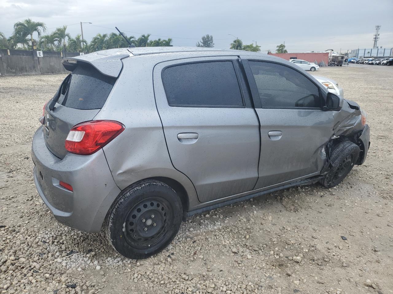 Photo 2 VIN: ML32A3HJ4LH005585 - MITSUBISHI MIRAGE 