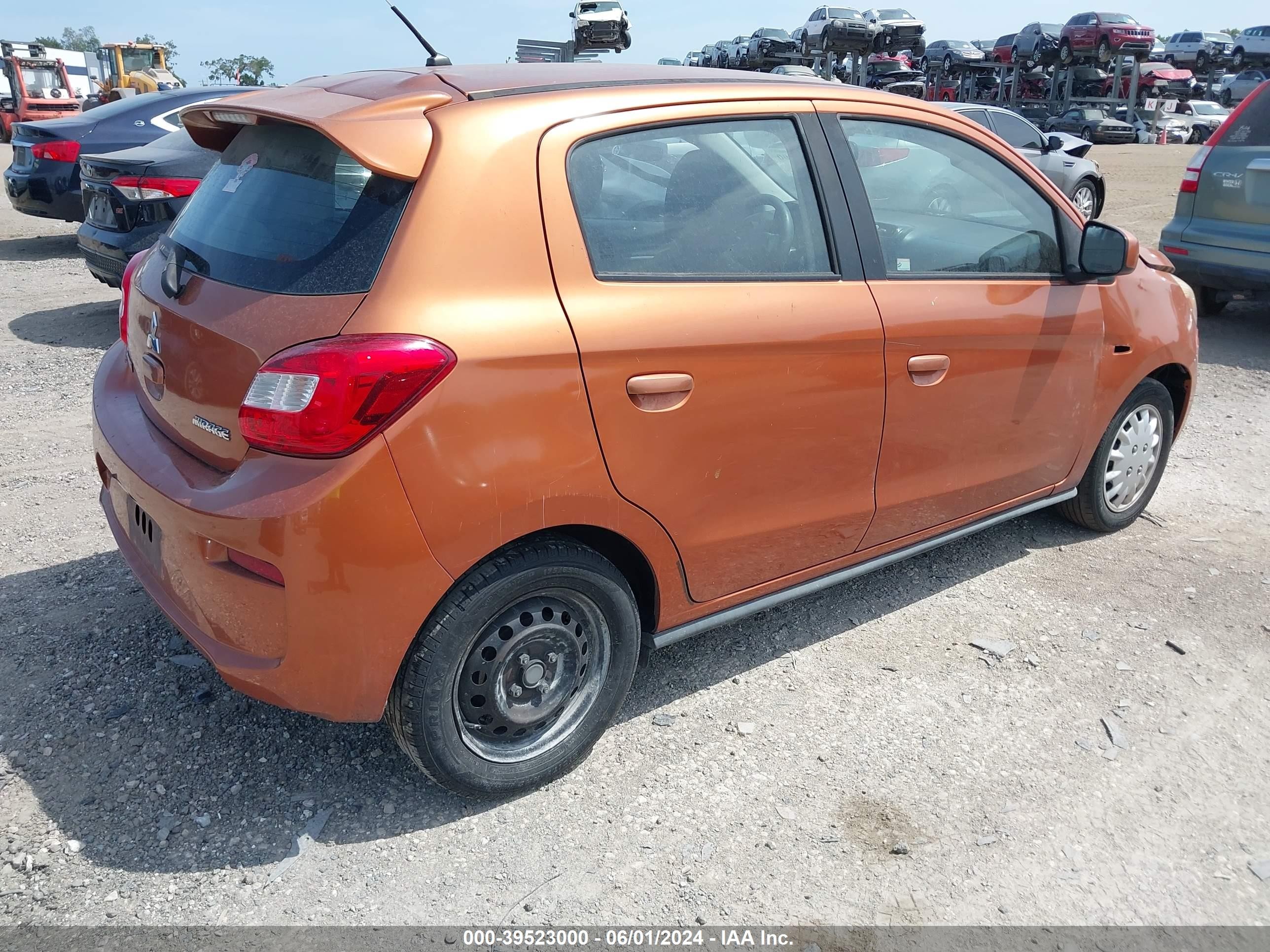 Photo 3 VIN: ML32A3HJ8HH018718 - MITSUBISHI MIRAGE 