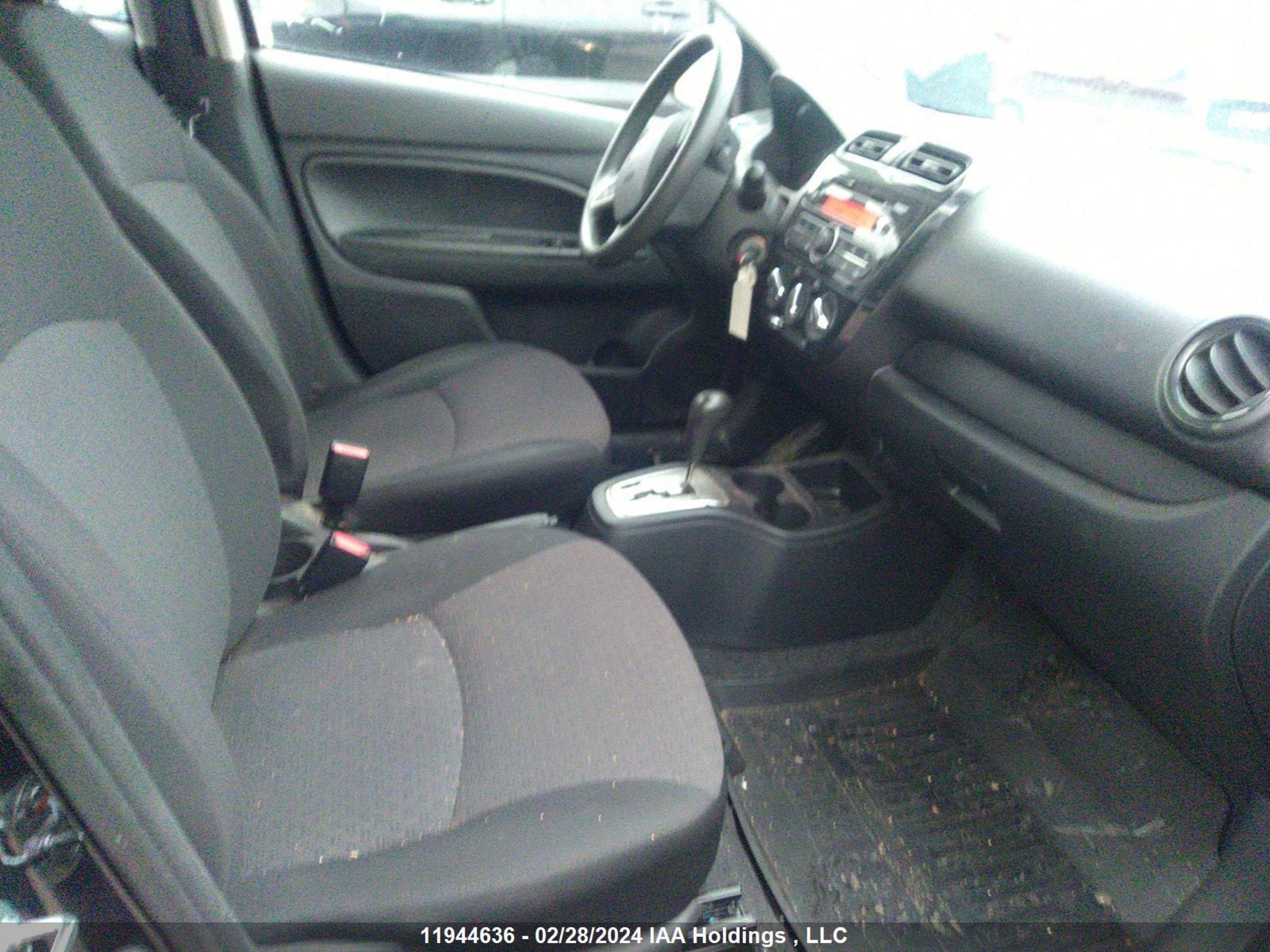 Photo 4 VIN: ML32A3HJ9HH021269 - MITSUBISHI MIRAGE 