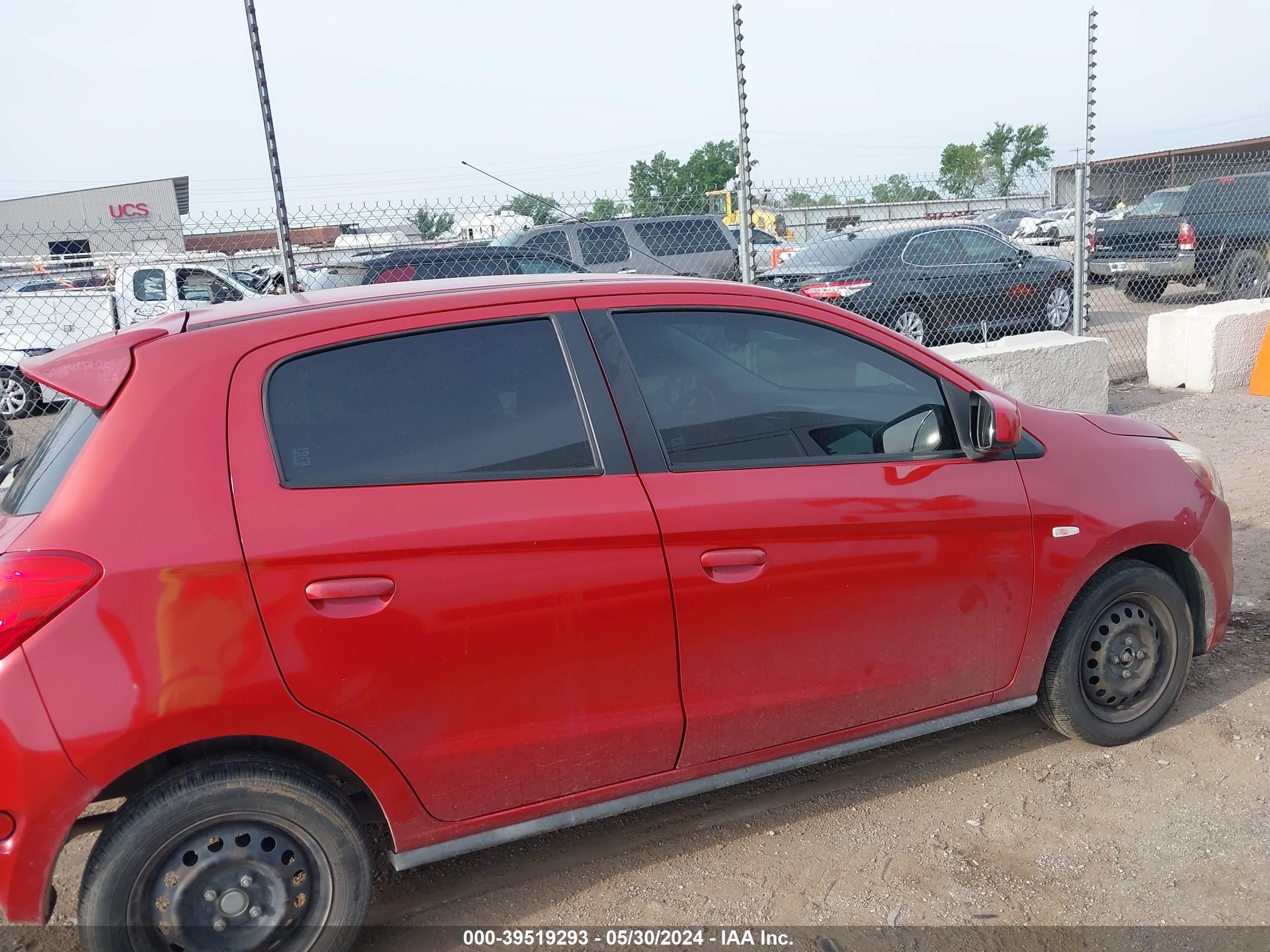 Photo 12 VIN: ML32A3HJXEH011586 - MITSUBISHI MIRAGE 