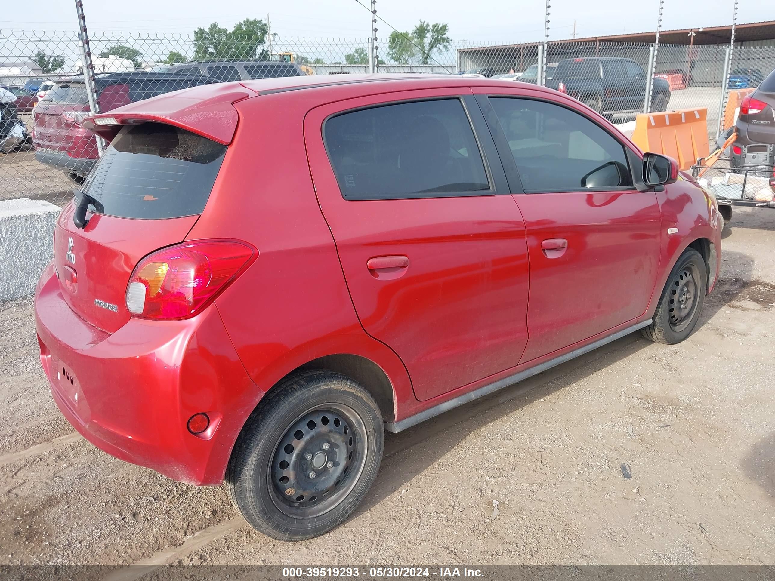 Photo 3 VIN: ML32A3HJXEH011586 - MITSUBISHI MIRAGE 