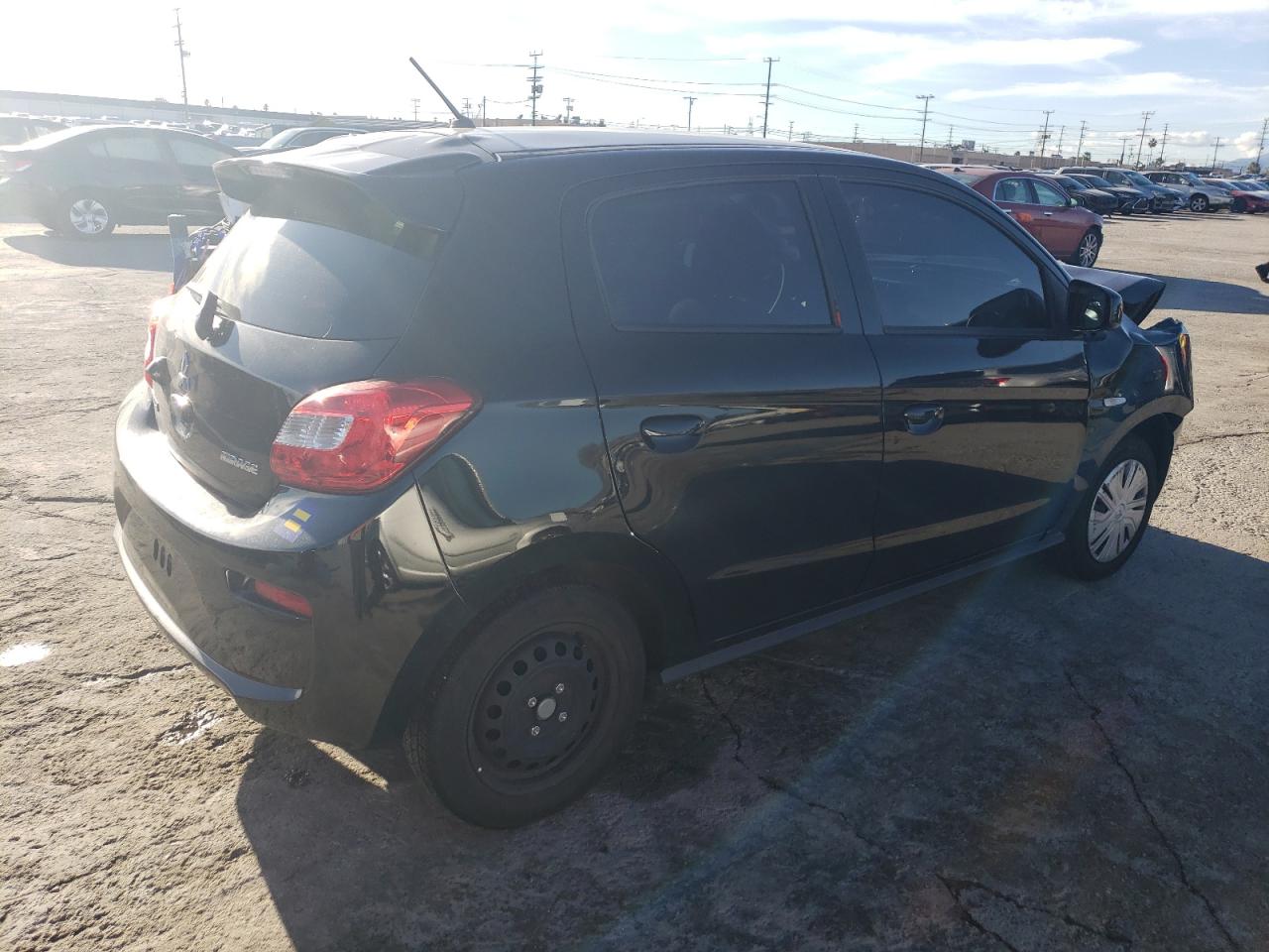 Photo 2 VIN: ML32A3HJXKH010675 - MITSUBISHI MIRAGE 