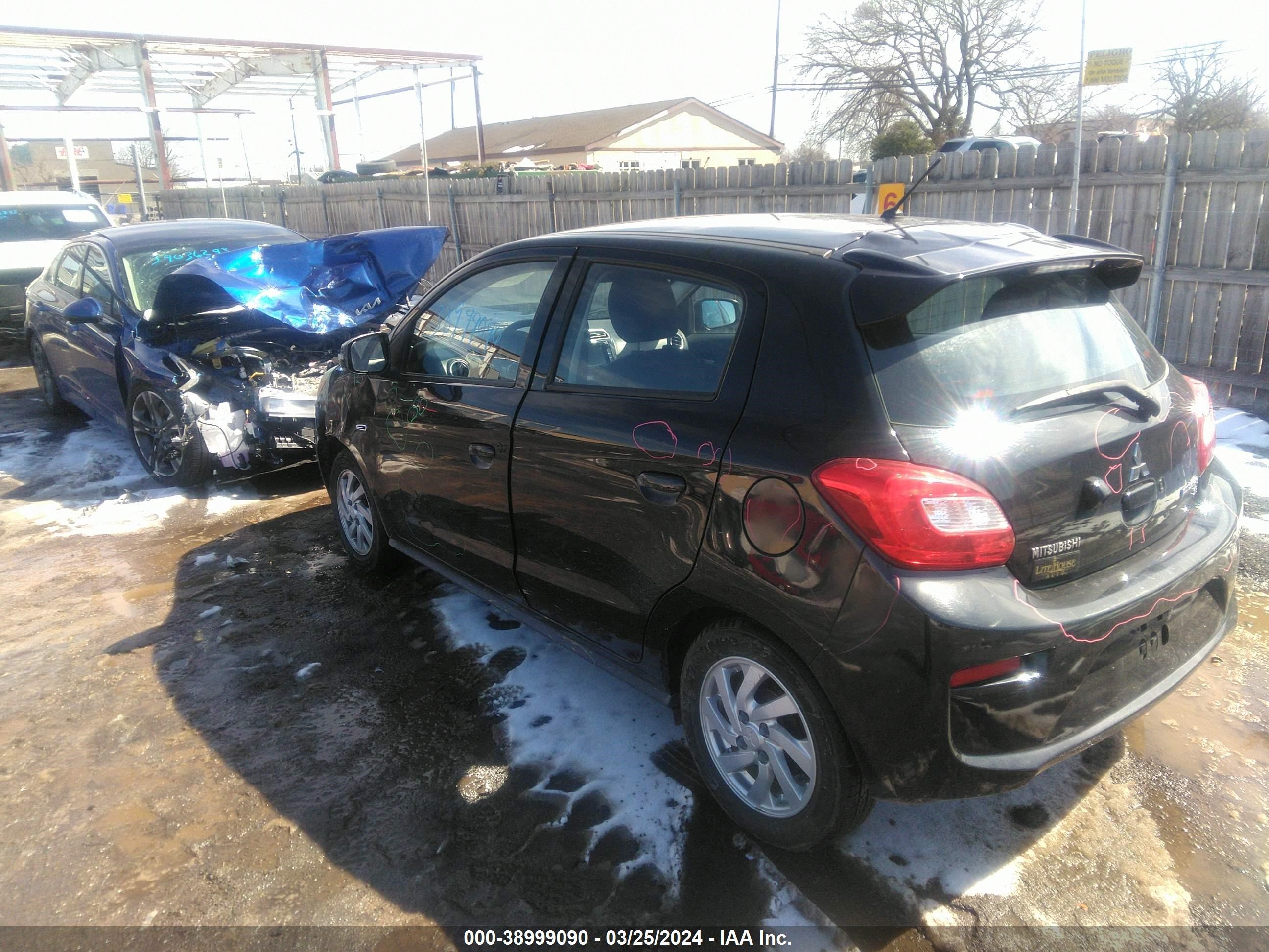 Photo 2 VIN: ML32A4HJ0HH015222 - MITSUBISHI MIRAGE 