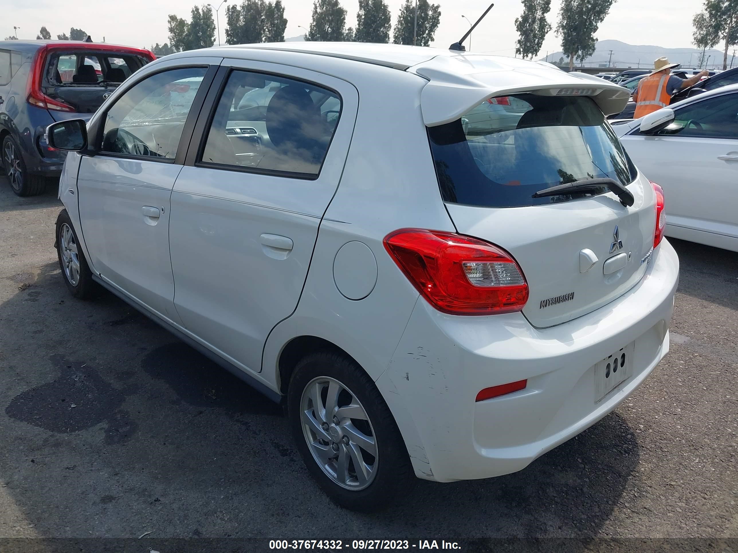 Photo 2 VIN: ML32A4HJ1HH010708 - MITSUBISHI MIRAGE 