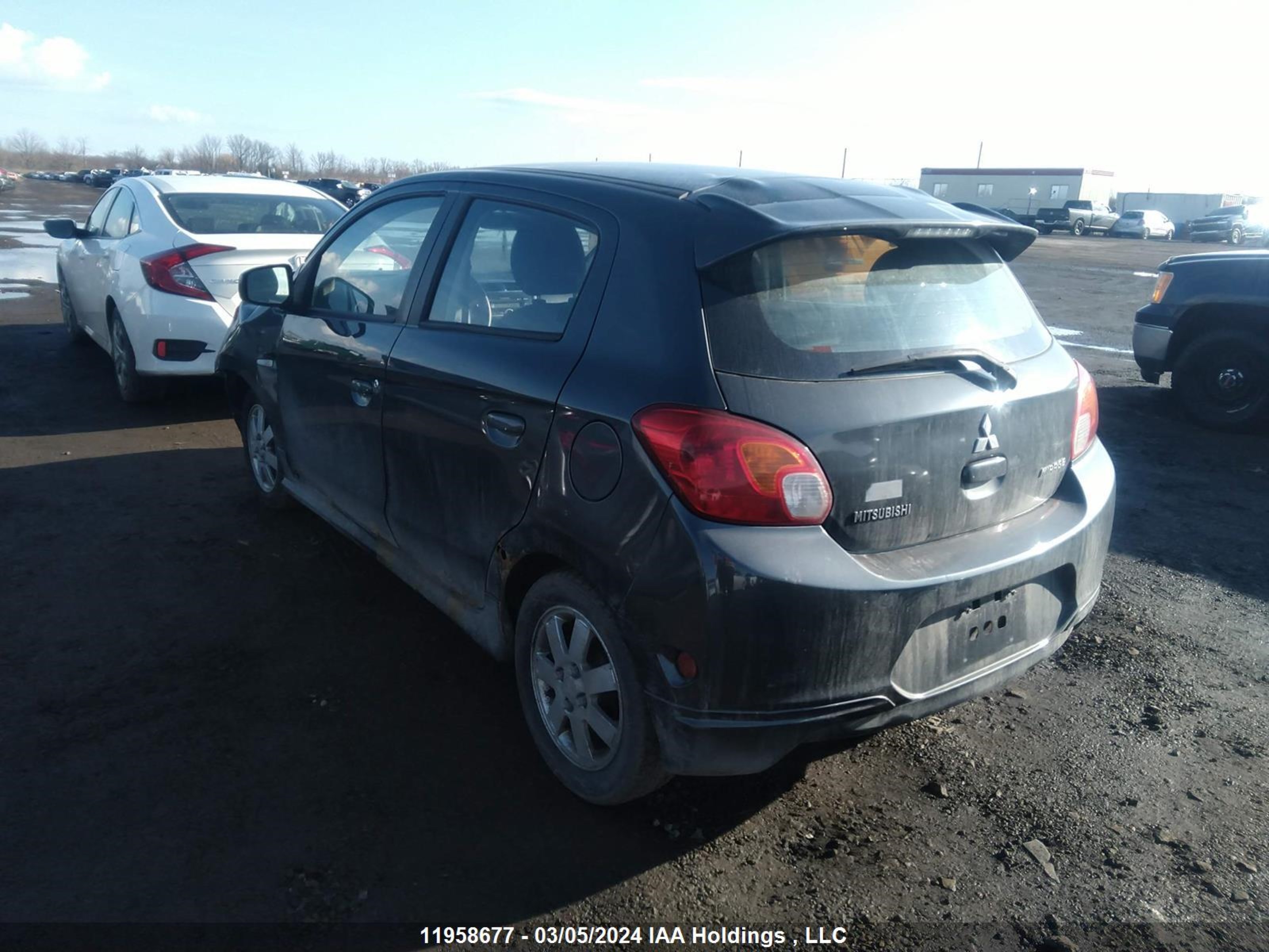 Photo 2 VIN: ML32A4HJ5EH000517 - MITSUBISHI MIRAGE 