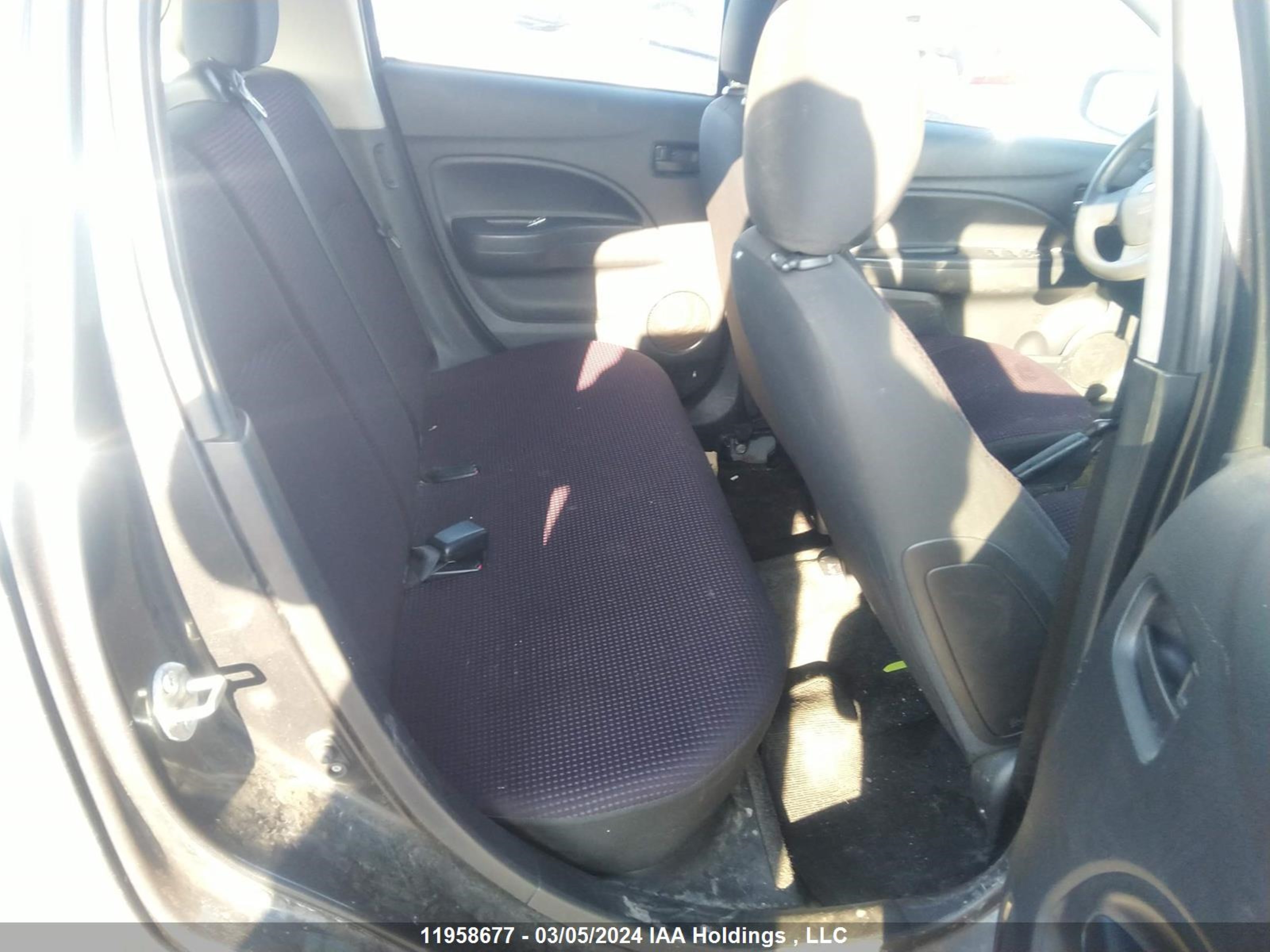 Photo 7 VIN: ML32A4HJ5EH000517 - MITSUBISHI MIRAGE 