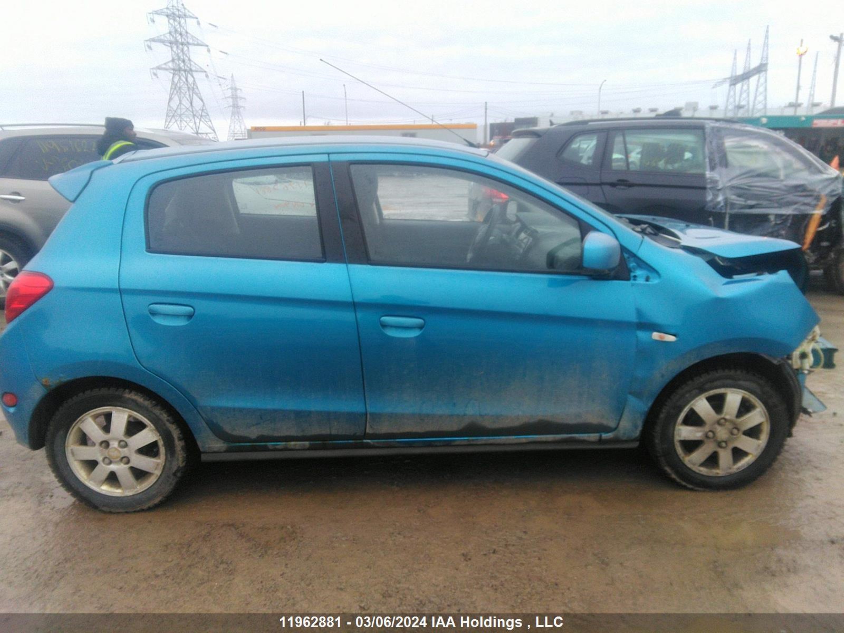 Photo 13 VIN: ML32A4HJ5EH014904 - MITSUBISHI MIRAGE 