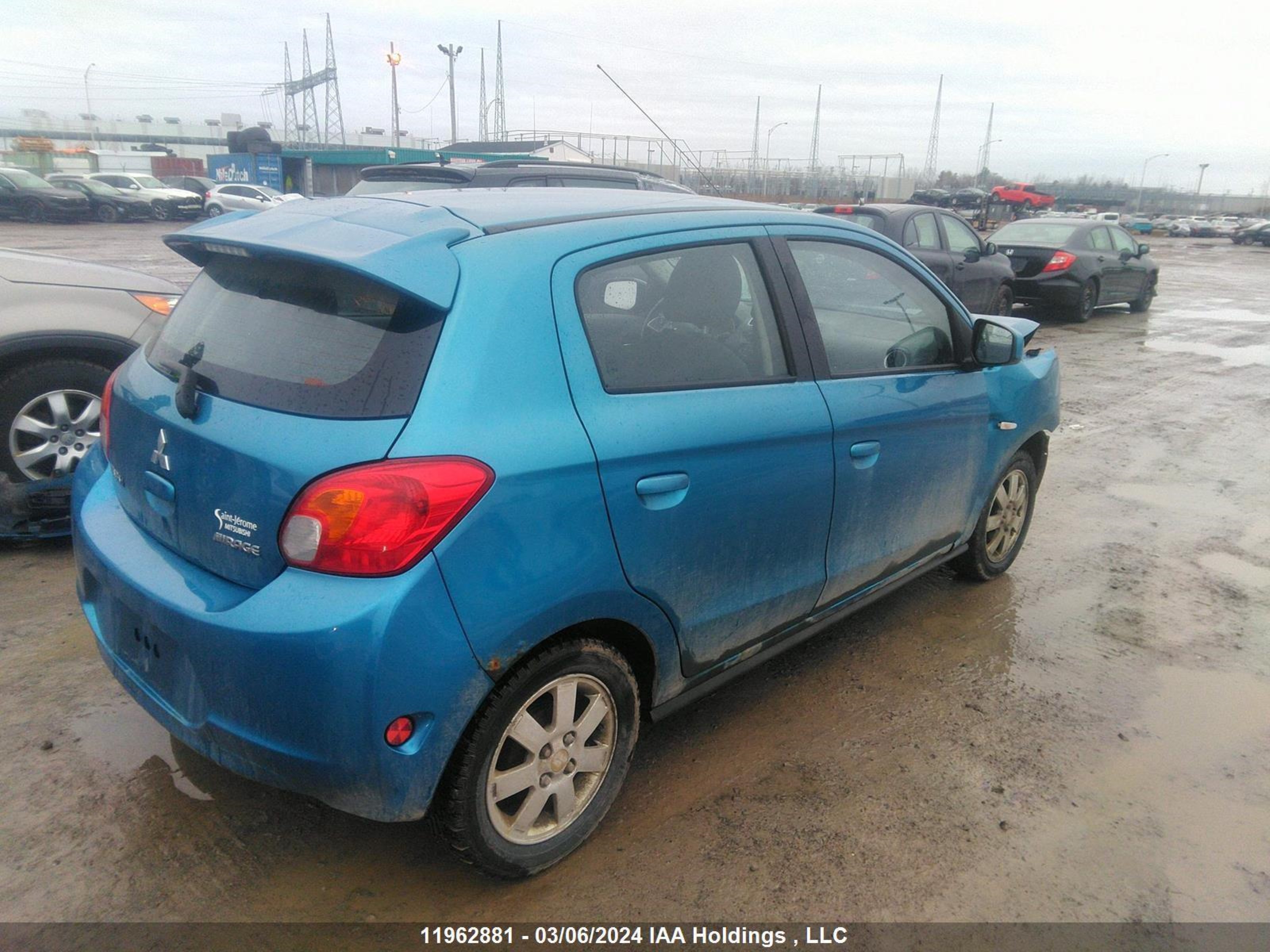 Photo 3 VIN: ML32A4HJ5EH014904 - MITSUBISHI MIRAGE 