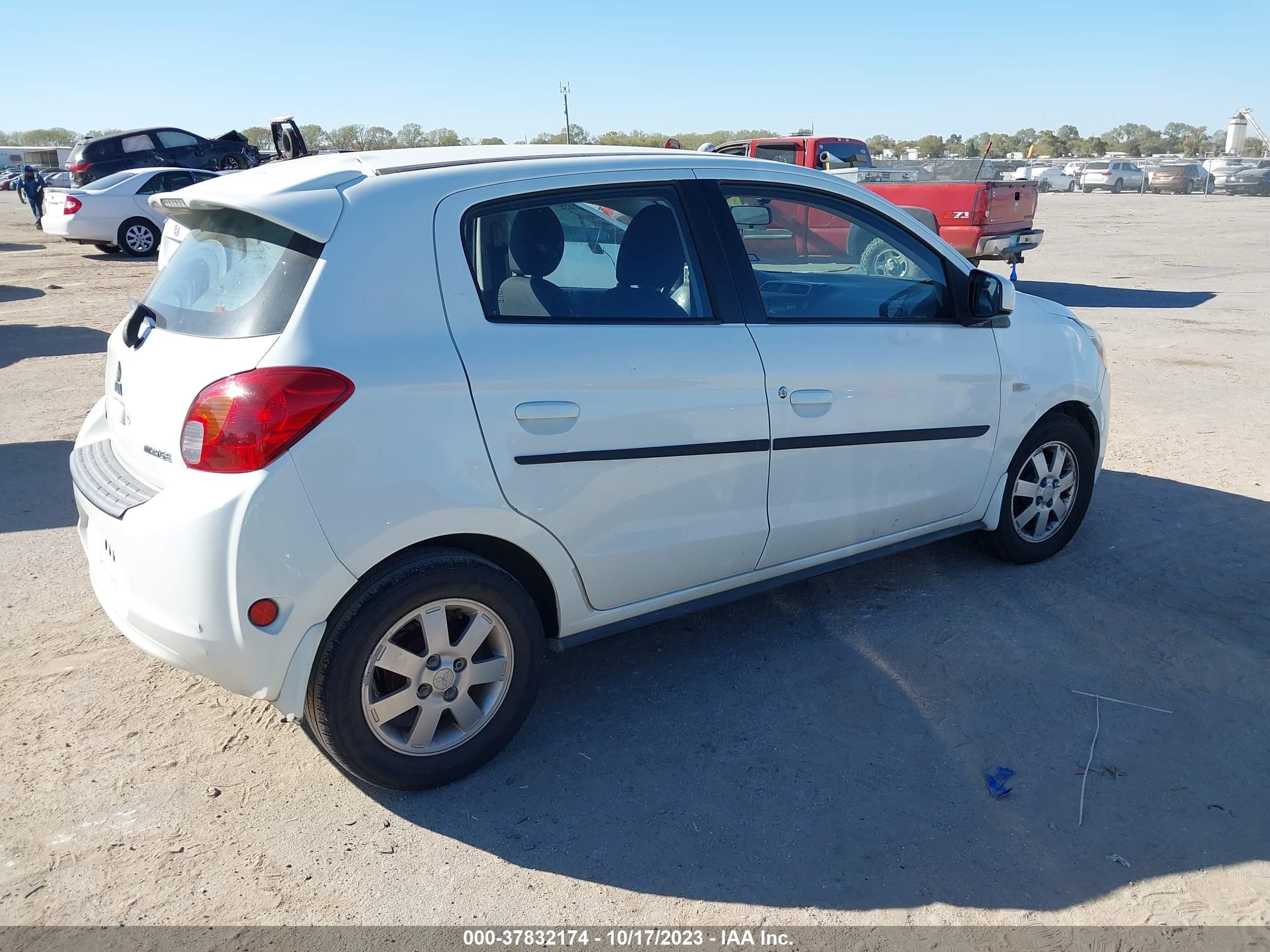 Photo 3 VIN: ML32A4HJ7EH014239 - MITSUBISHI MIRAGE 