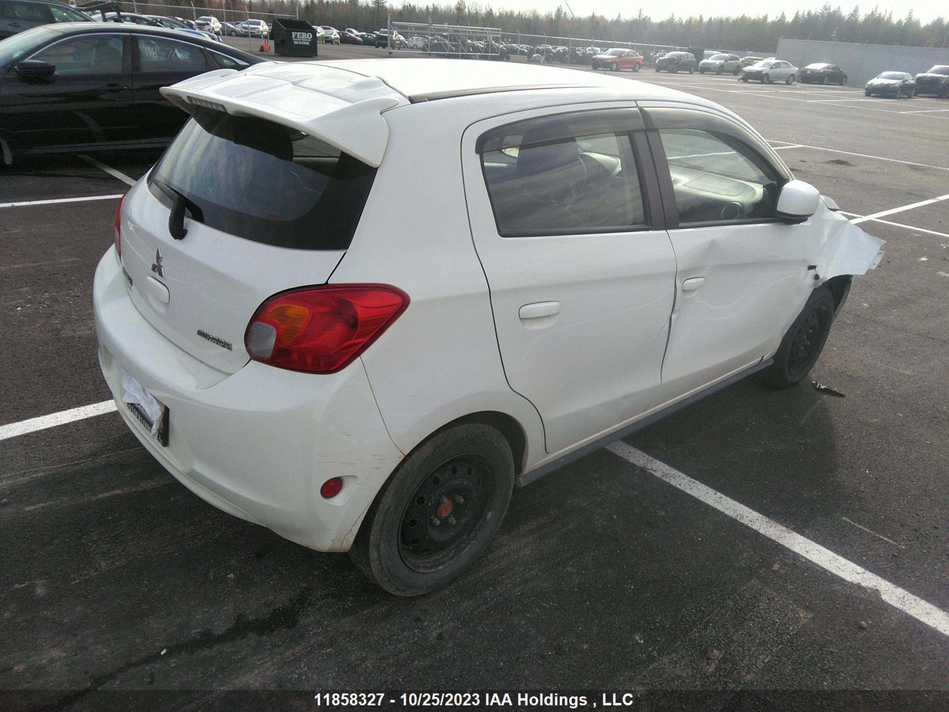 Photo 3 VIN: ML32A4HJ7EH019876 - MITSUBISHI MIRAGE 