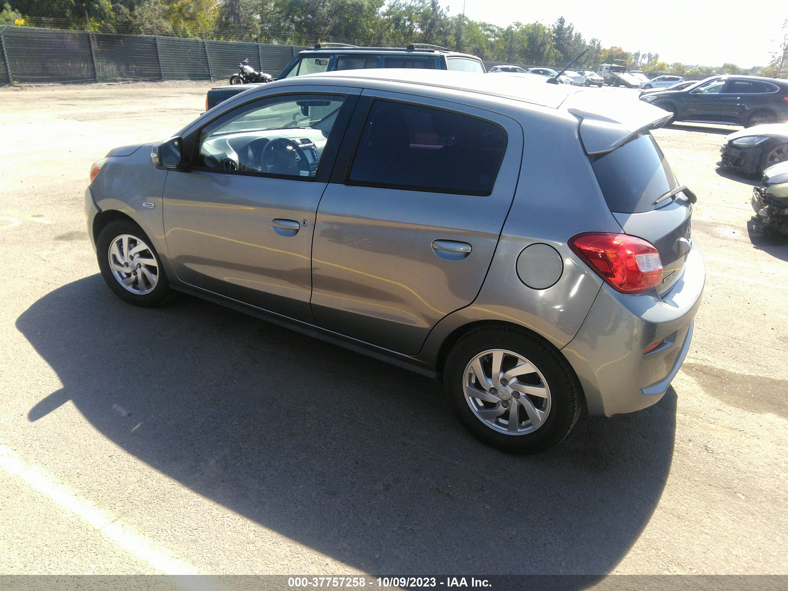 Photo 2 VIN: ML32A4HJ9HH010780 - MITSUBISHI MIRAGE 