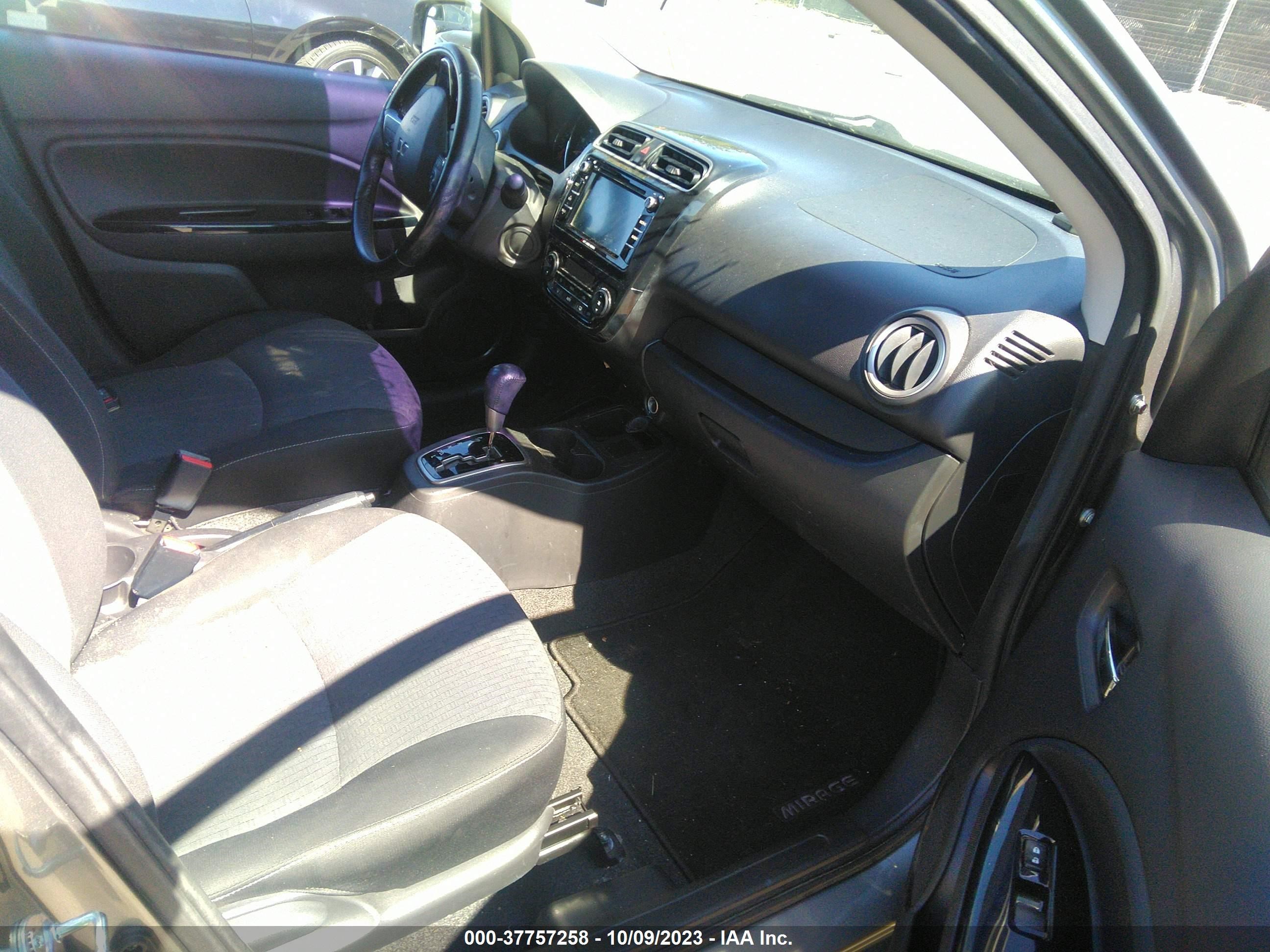 Photo 4 VIN: ML32A4HJ9HH010780 - MITSUBISHI MIRAGE 