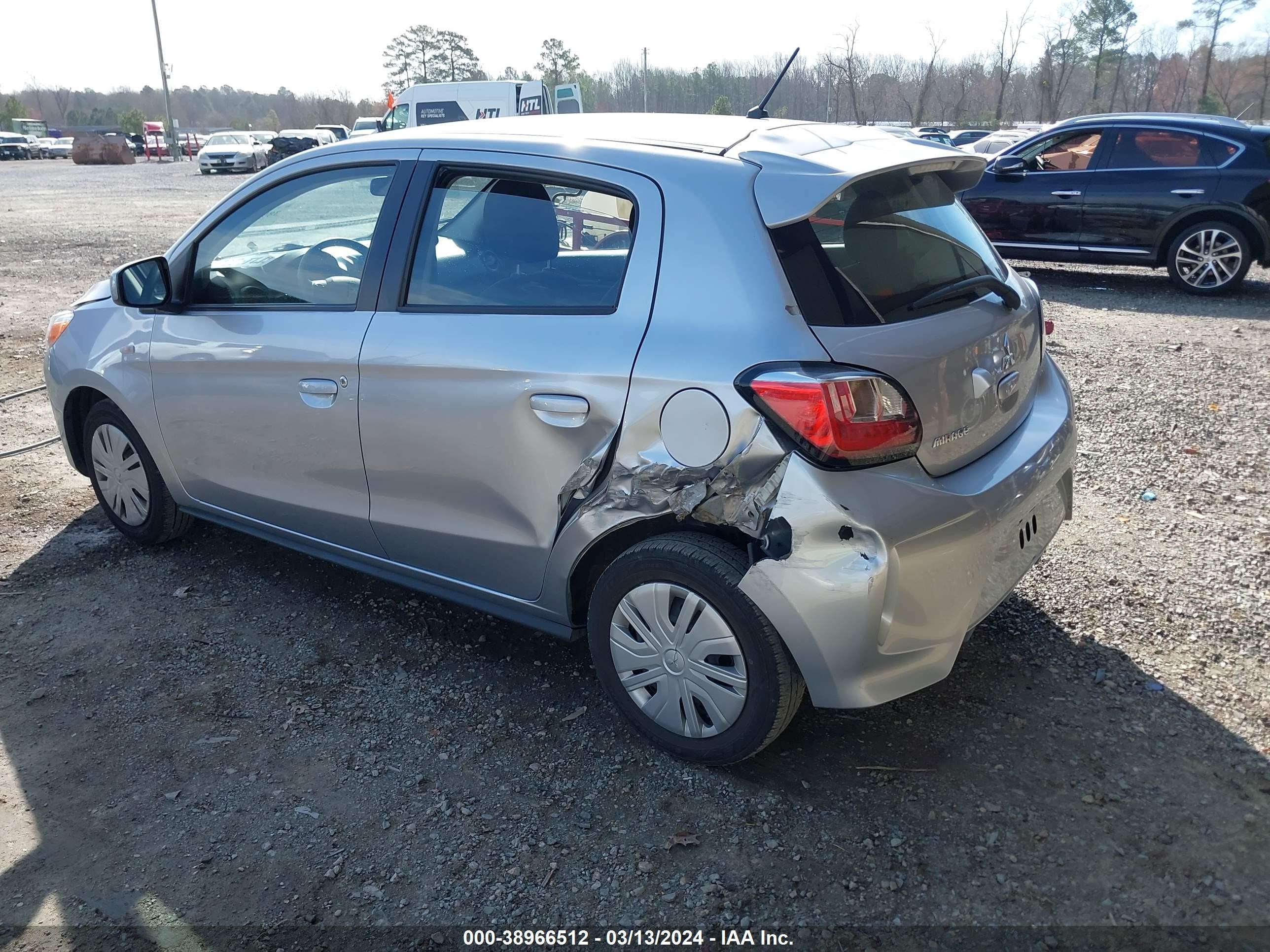 Photo 5 VIN: ML32AUHJ0MH004179 - MITSUBISHI MIRAGE 