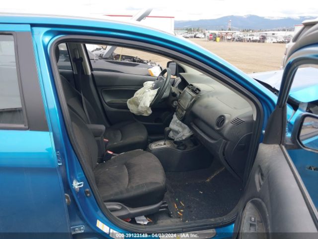 Photo 4 VIN: ML32AUHJ0PH003943 - MITSUBISHI MIRAGE 