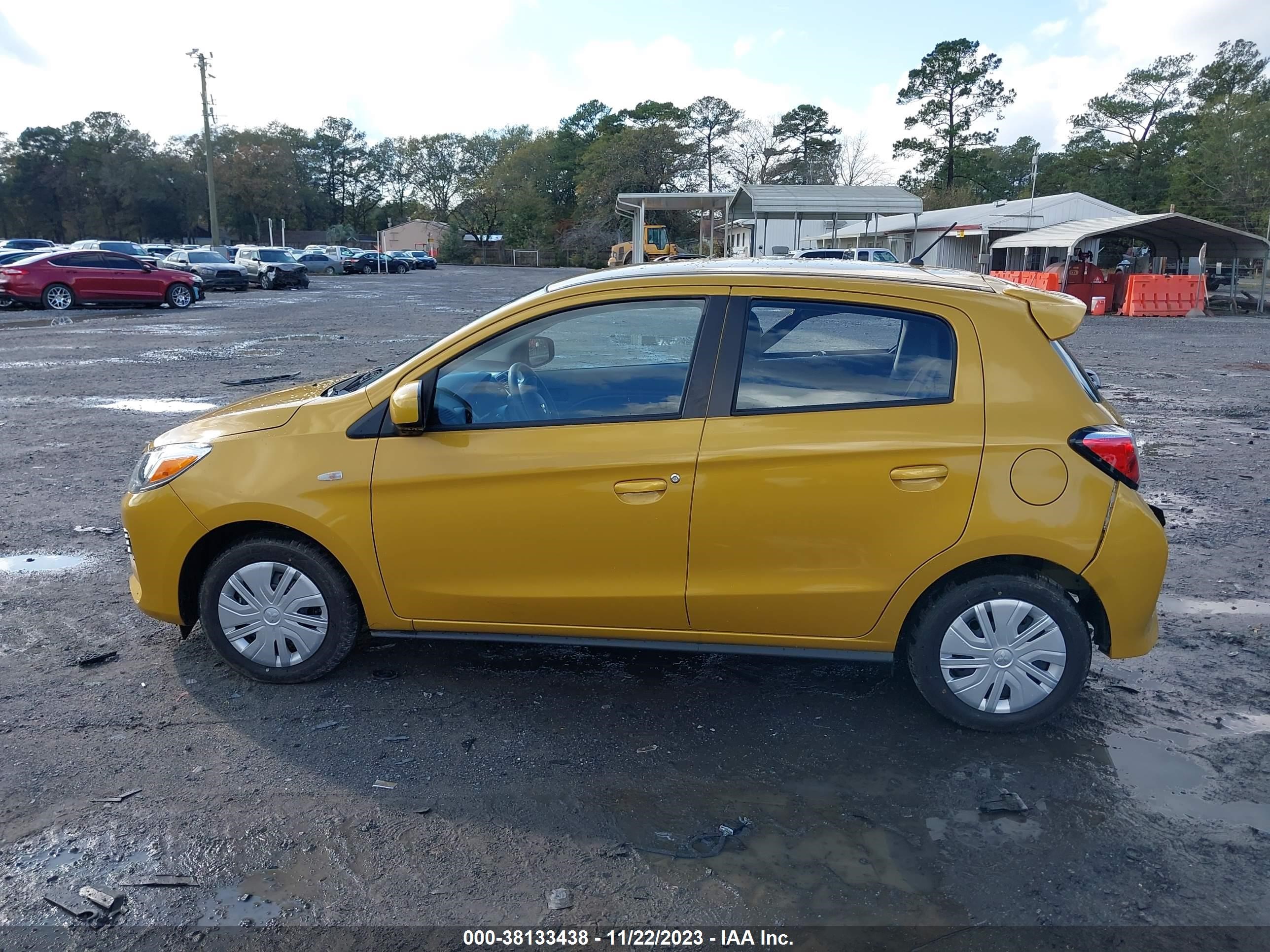 Photo 13 VIN: ML32AUHJ2RH000853 - MITSUBISHI MIRAGE 