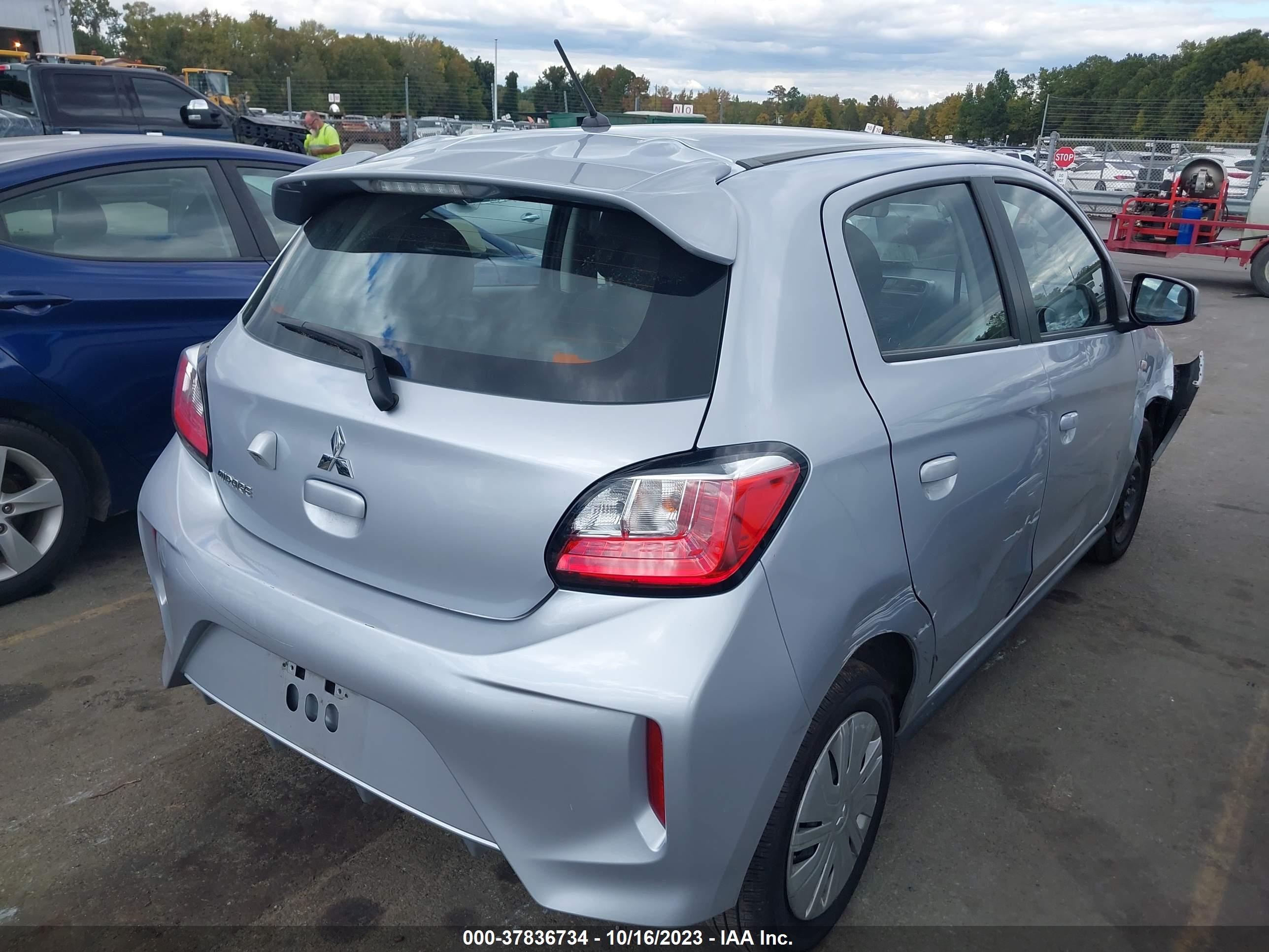 Photo 3 VIN: ML32AUHJ3MH009036 - MITSUBISHI MIRAGE 