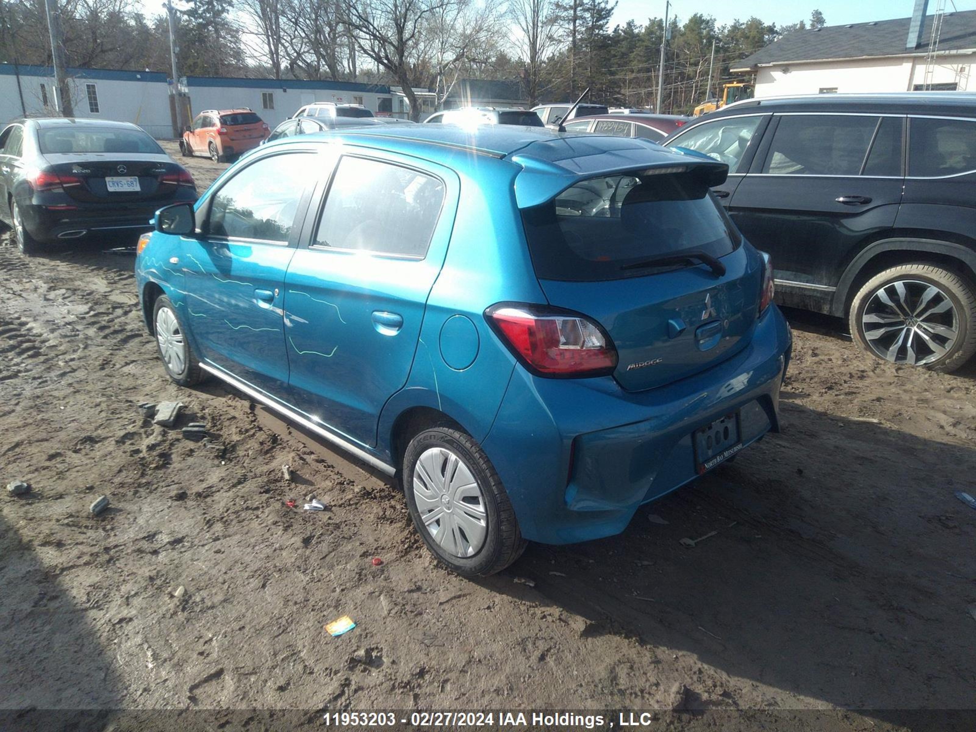 Photo 2 VIN: ML32AUHJ3PH003810 - MITSUBISHI MIRAGE 