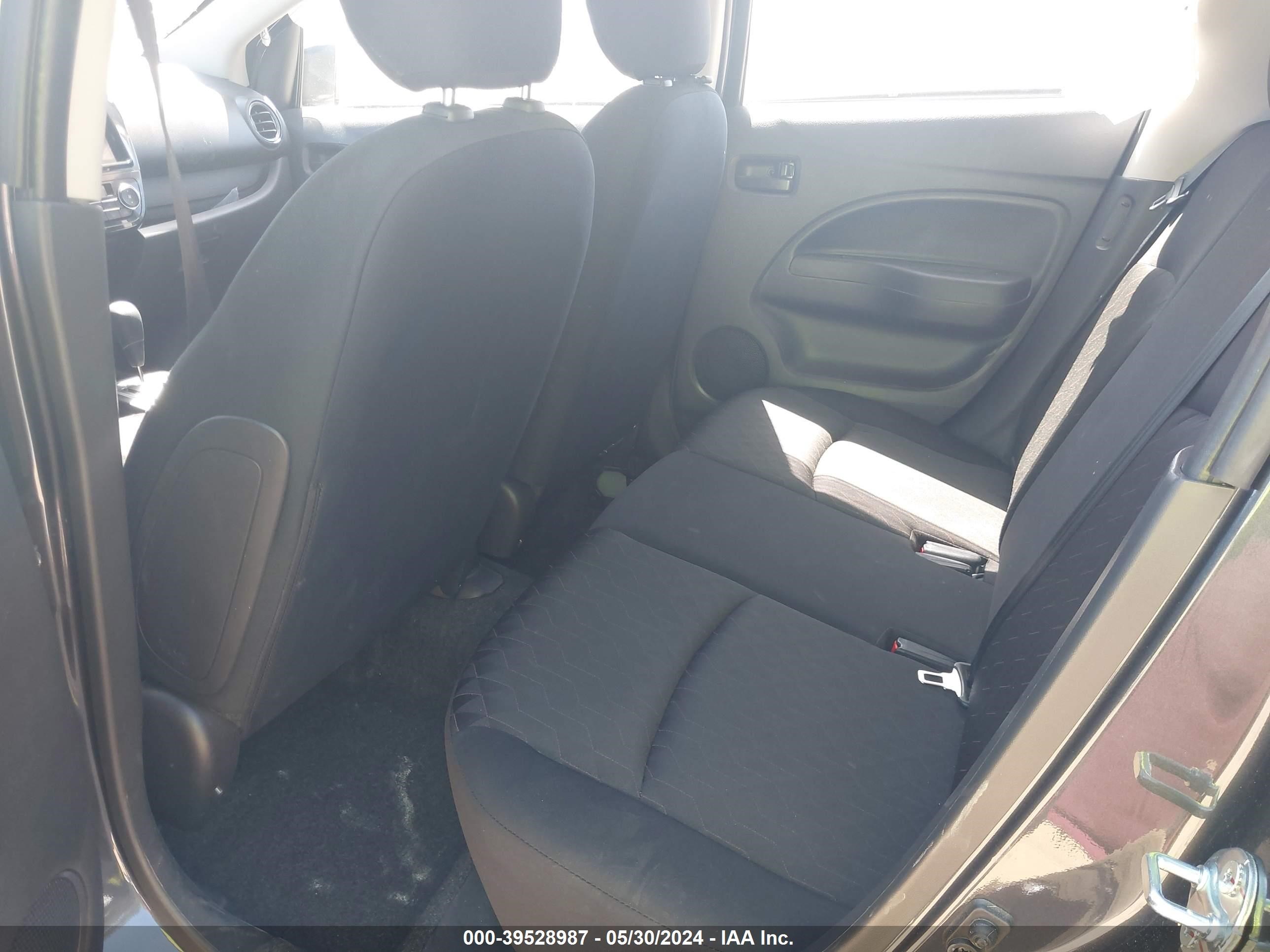 Photo 7 VIN: ML32AUHJ3RH001042 - MITSUBISHI MIRAGE 