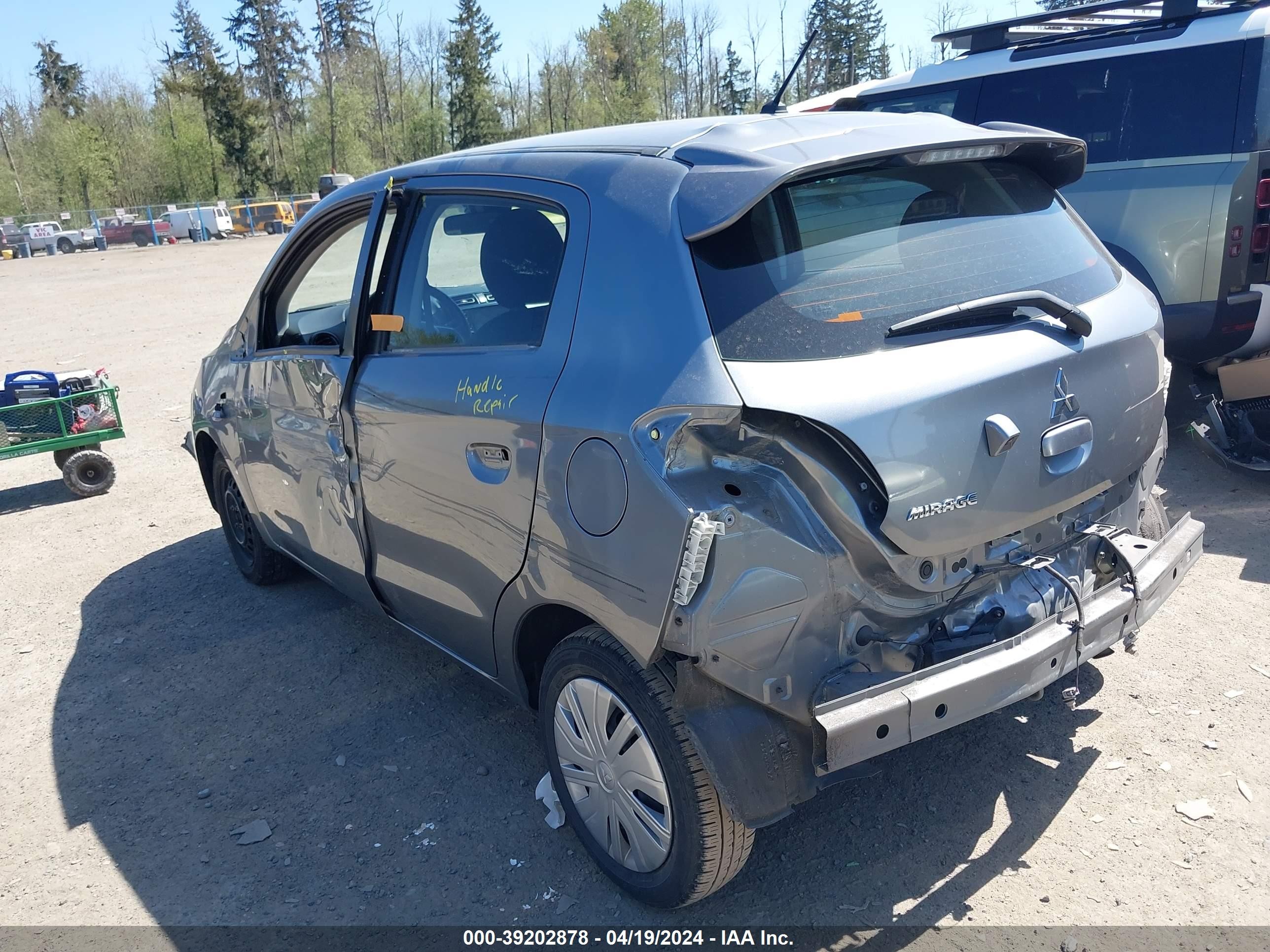 Photo 2 VIN: ML32AUHJ4MH006677 - MITSUBISHI MIRAGE 