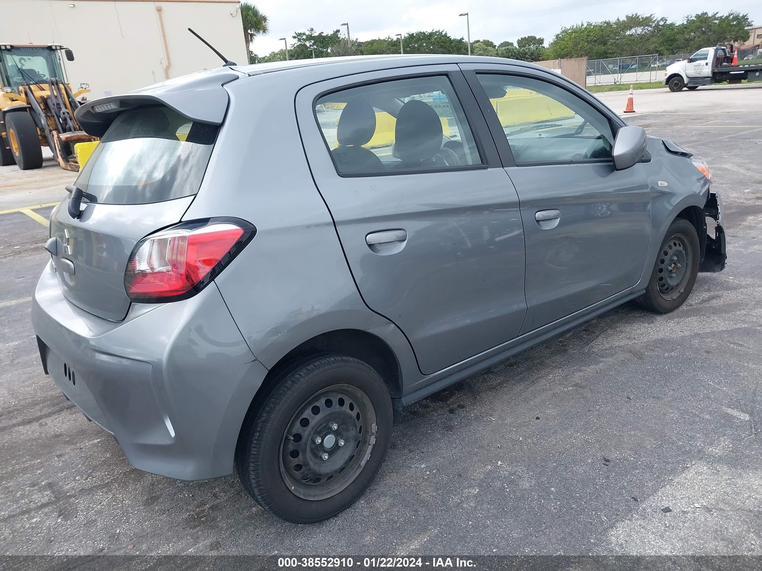 Photo 3 VIN: ML32AUHJ7MH011131 - MITSUBISHI MIRAGE 