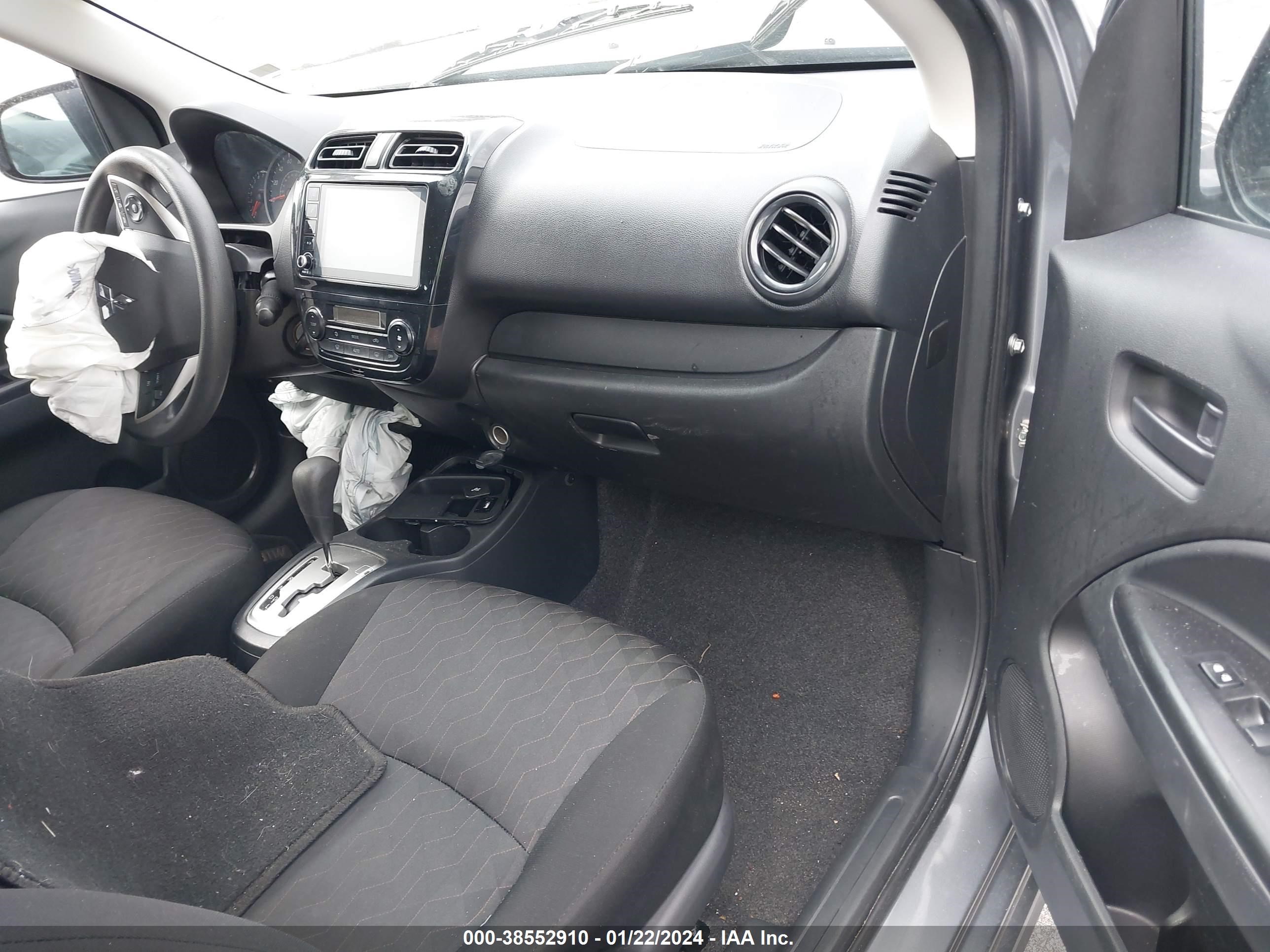 Photo 4 VIN: ML32AUHJ7MH011131 - MITSUBISHI MIRAGE 