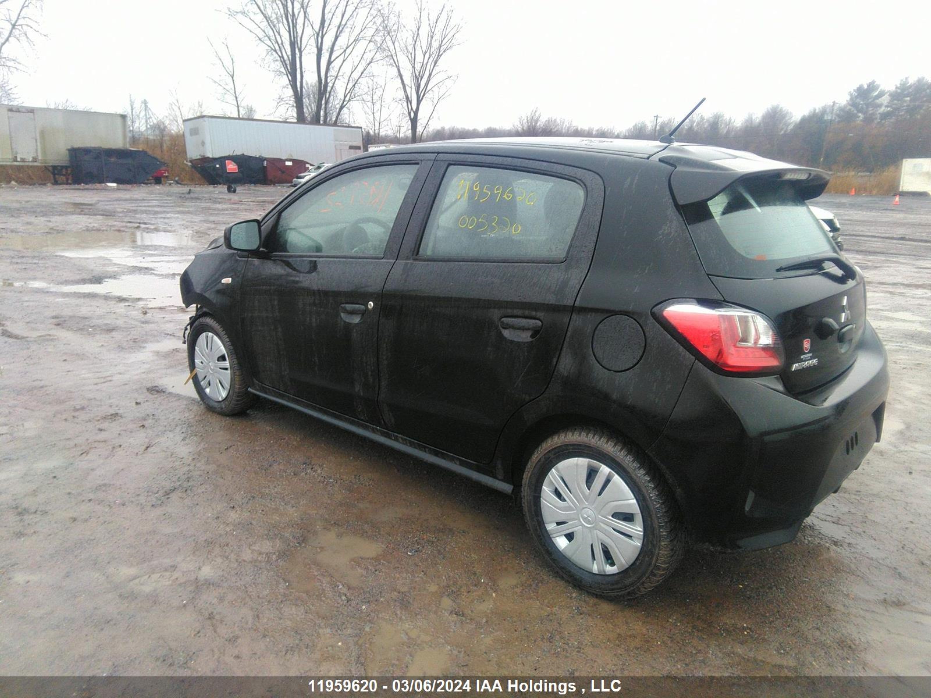 Photo 2 VIN: ML32AUHJ7PH005320 - MITSUBISHI MIRAGE 