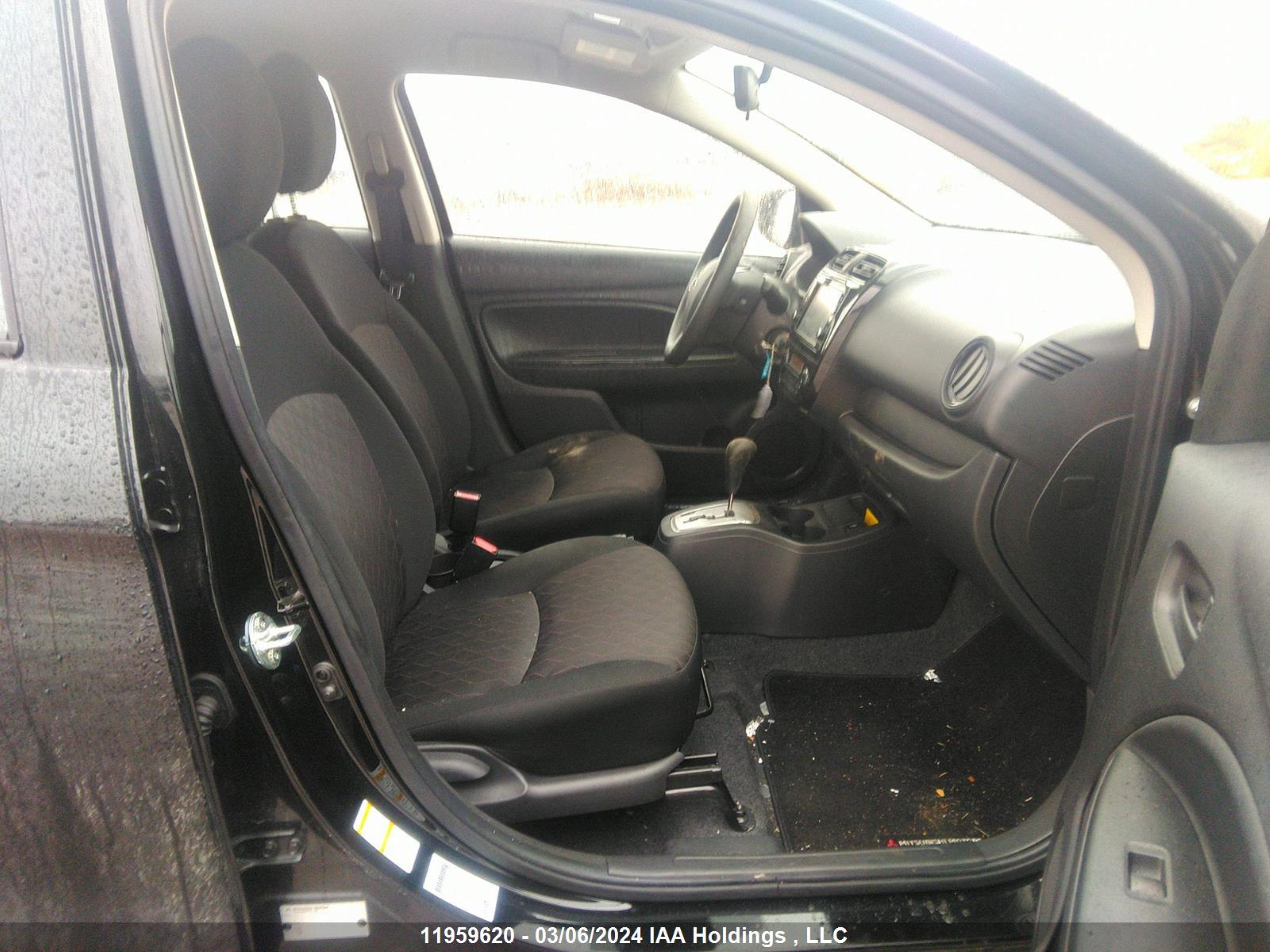 Photo 4 VIN: ML32AUHJ7PH005320 - MITSUBISHI MIRAGE 