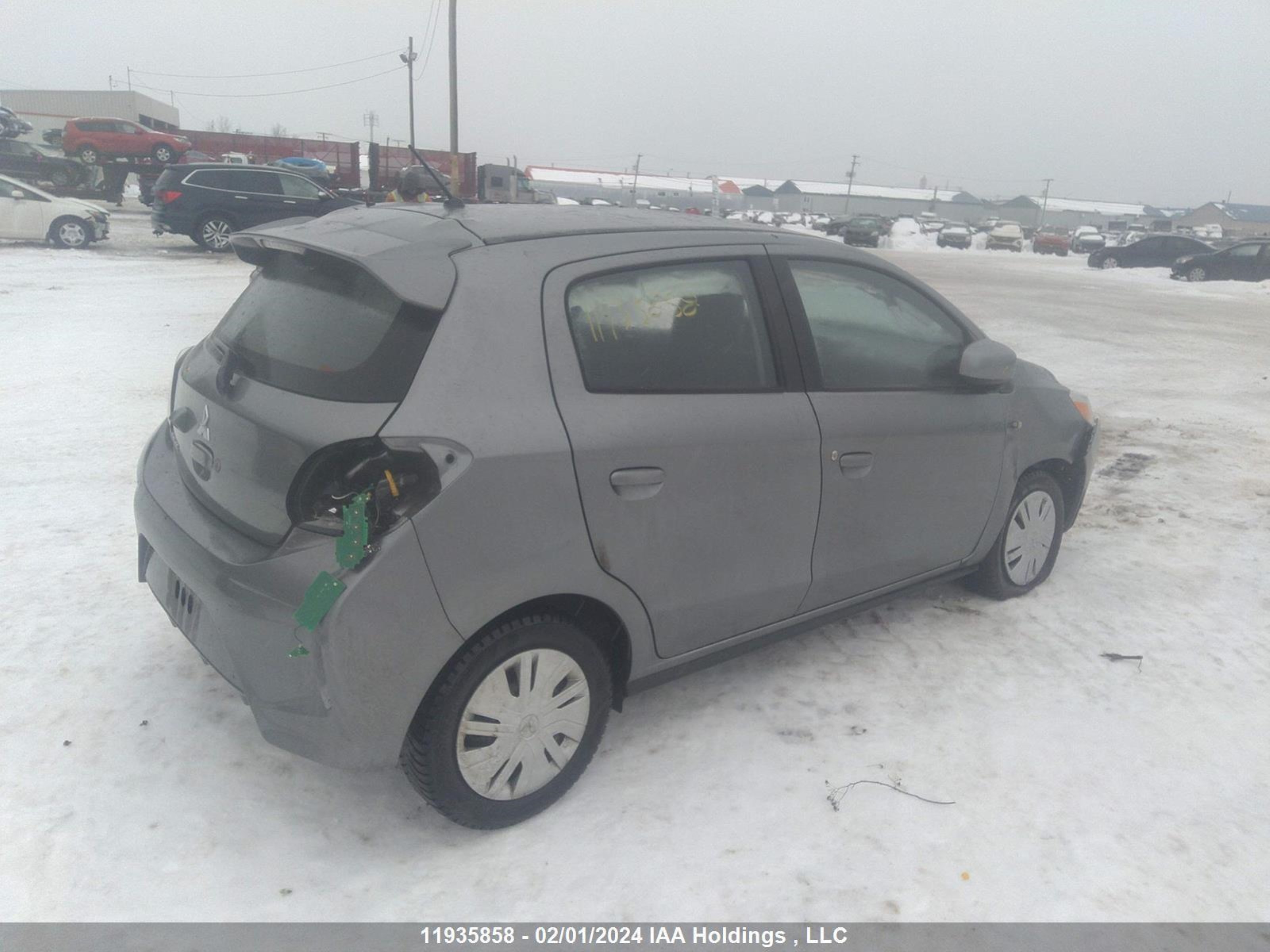 Photo 3 VIN: ML32AUHJ8NH004321 - MITSUBISHI MIRAGE 