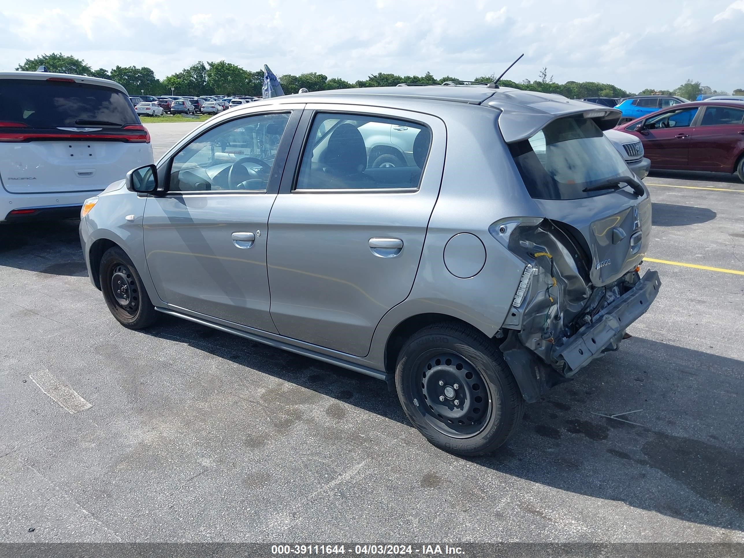 Photo 2 VIN: ML32AUHJXMH011351 - MITSUBISHI MIRAGE 