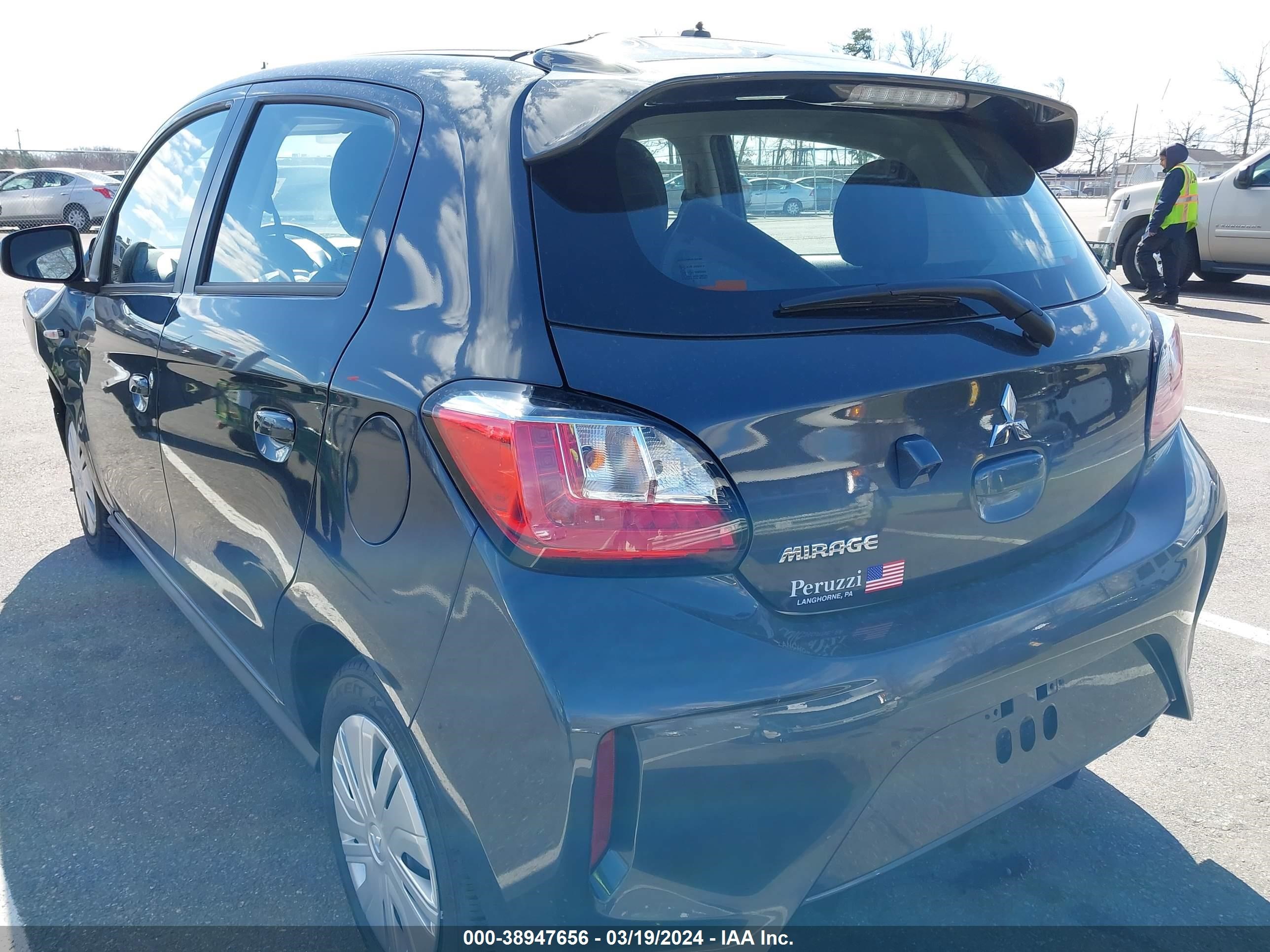 Photo 2 VIN: ML32AUHJXRH003659 - MITSUBISHI MIRAGE 