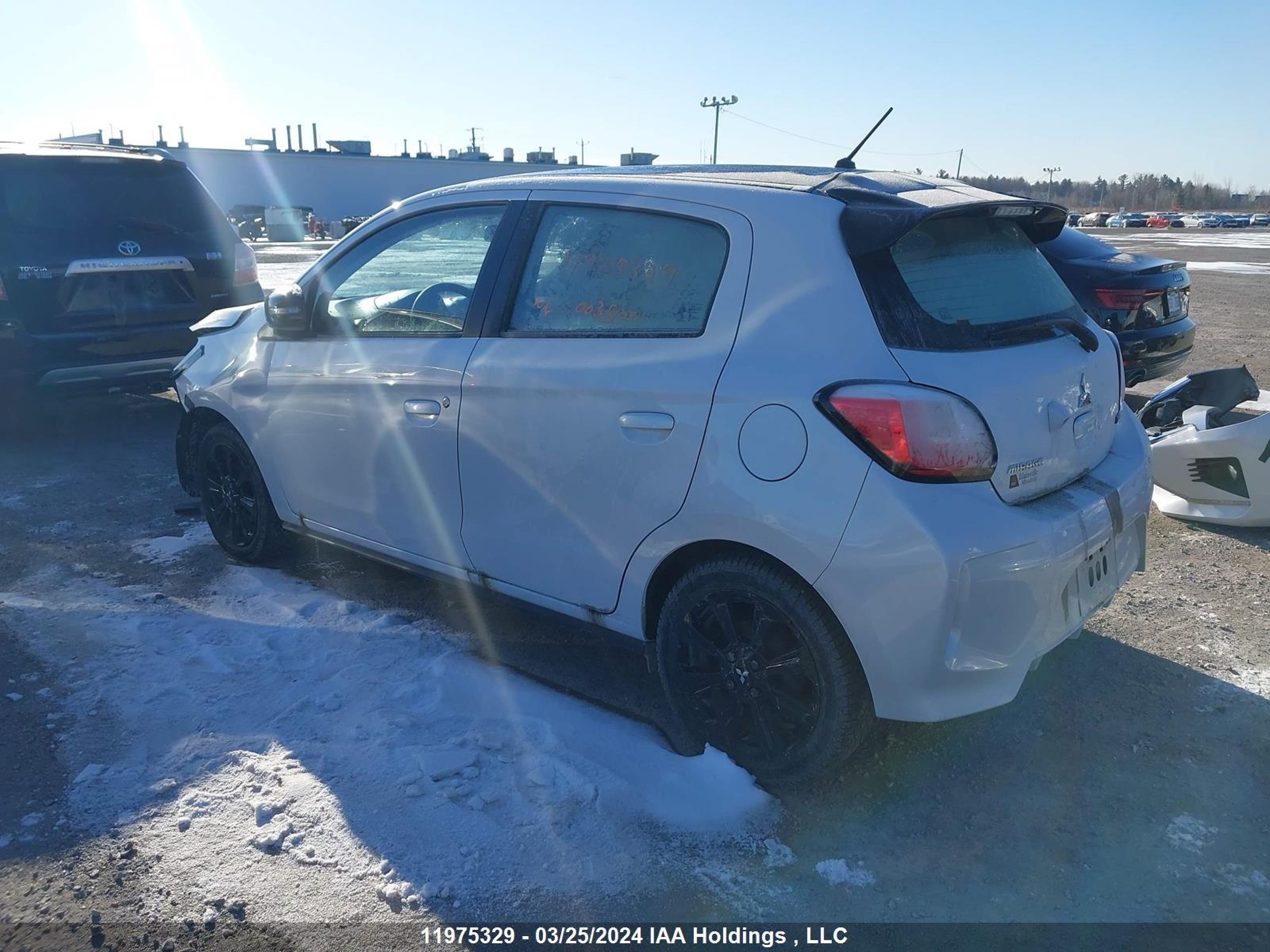 Photo 2 VIN: ML32AWHJ1RH003500 - MITSUBISHI MIRAGE 