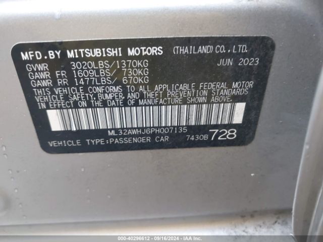 Photo 8 VIN: ML32AWHJ6PH007135 - MITSUBISHI MIRAGE 