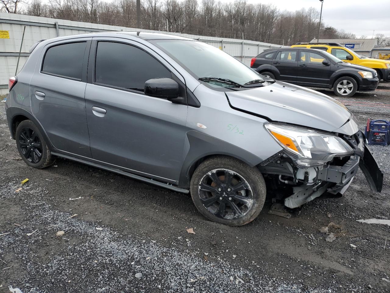 Photo 3 VIN: ML32AWHJ7PH005099 - MITSUBISHI MIRAGE 