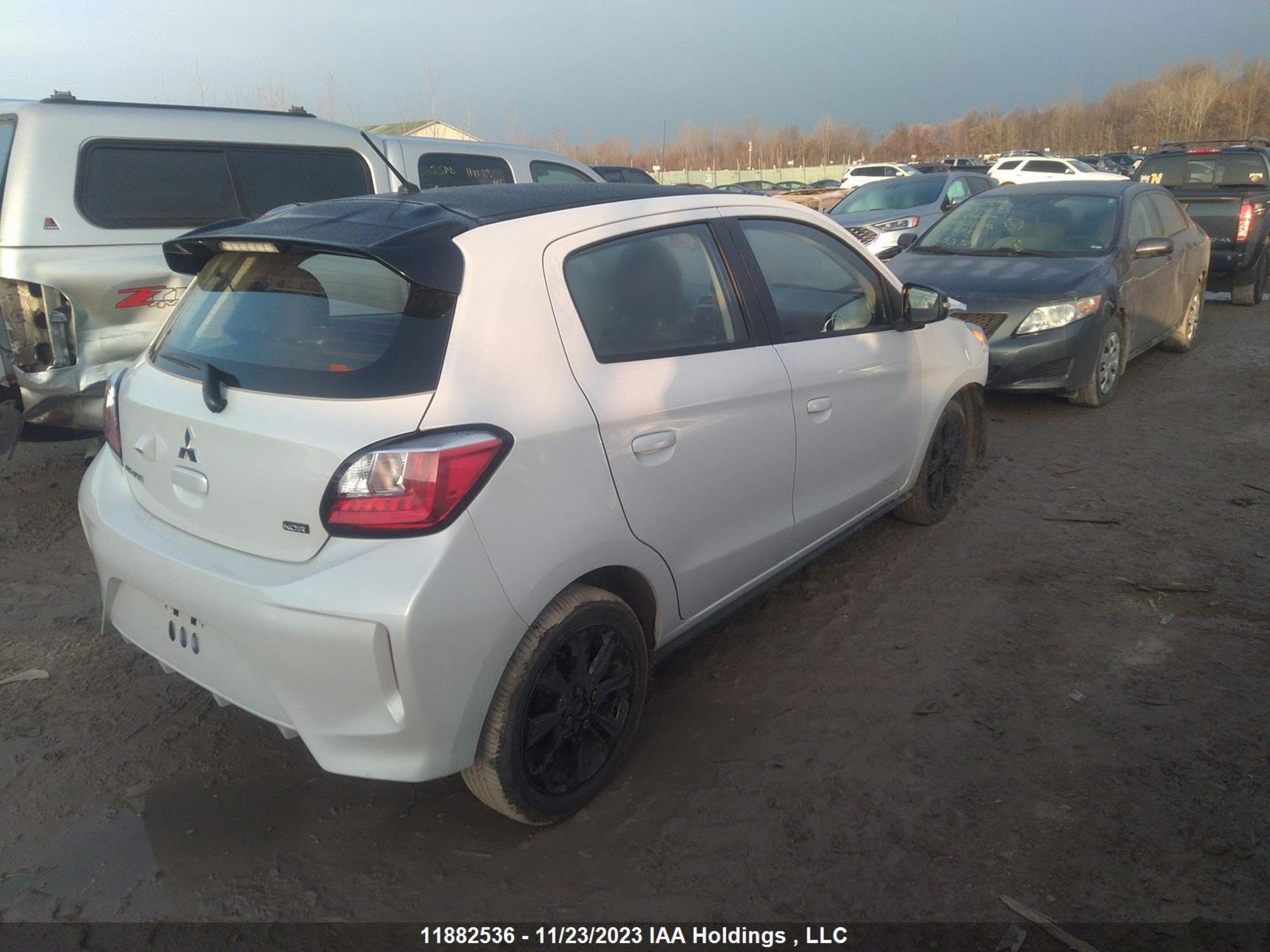 Photo 3 VIN: ML32AWHJ8RH001307 - MITSUBISHI MIRAGE 