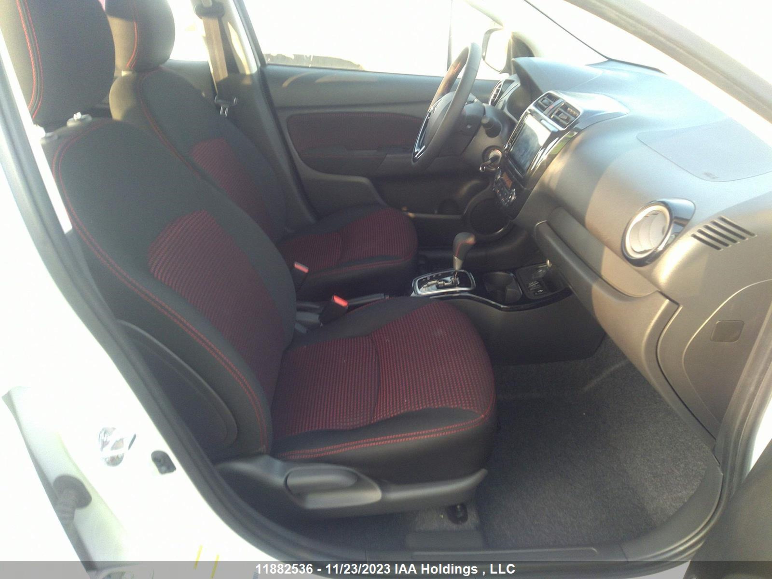 Photo 4 VIN: ML32AWHJ8RH001307 - MITSUBISHI MIRAGE 