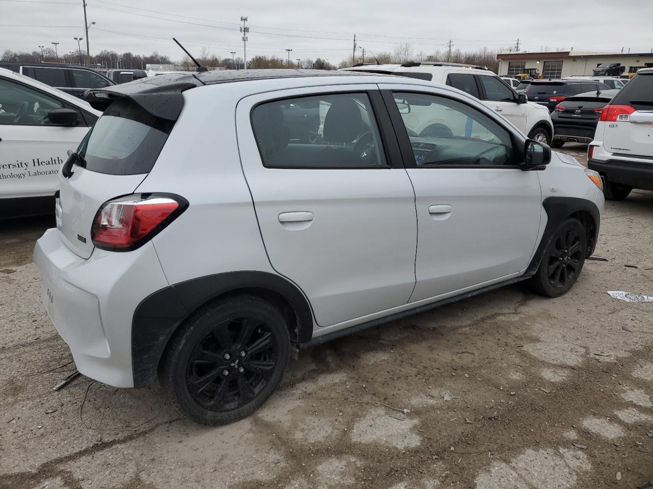 Photo 2 VIN: ML32AWHJ9PH002561 - MITSUBISHI MIRAGE 