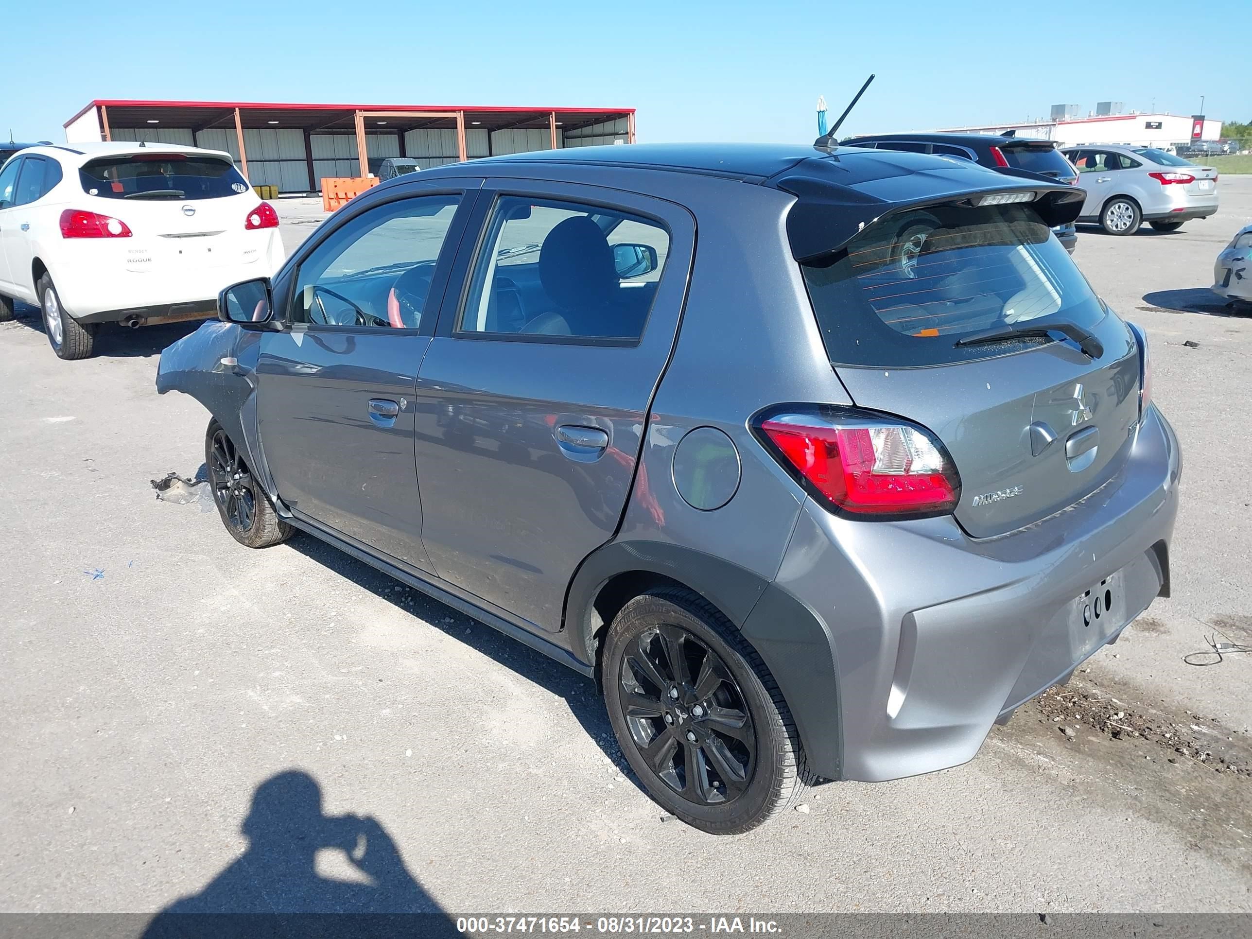 Photo 2 VIN: ML32AWHJXPH000494 - MITSUBISHI MIRAGE 