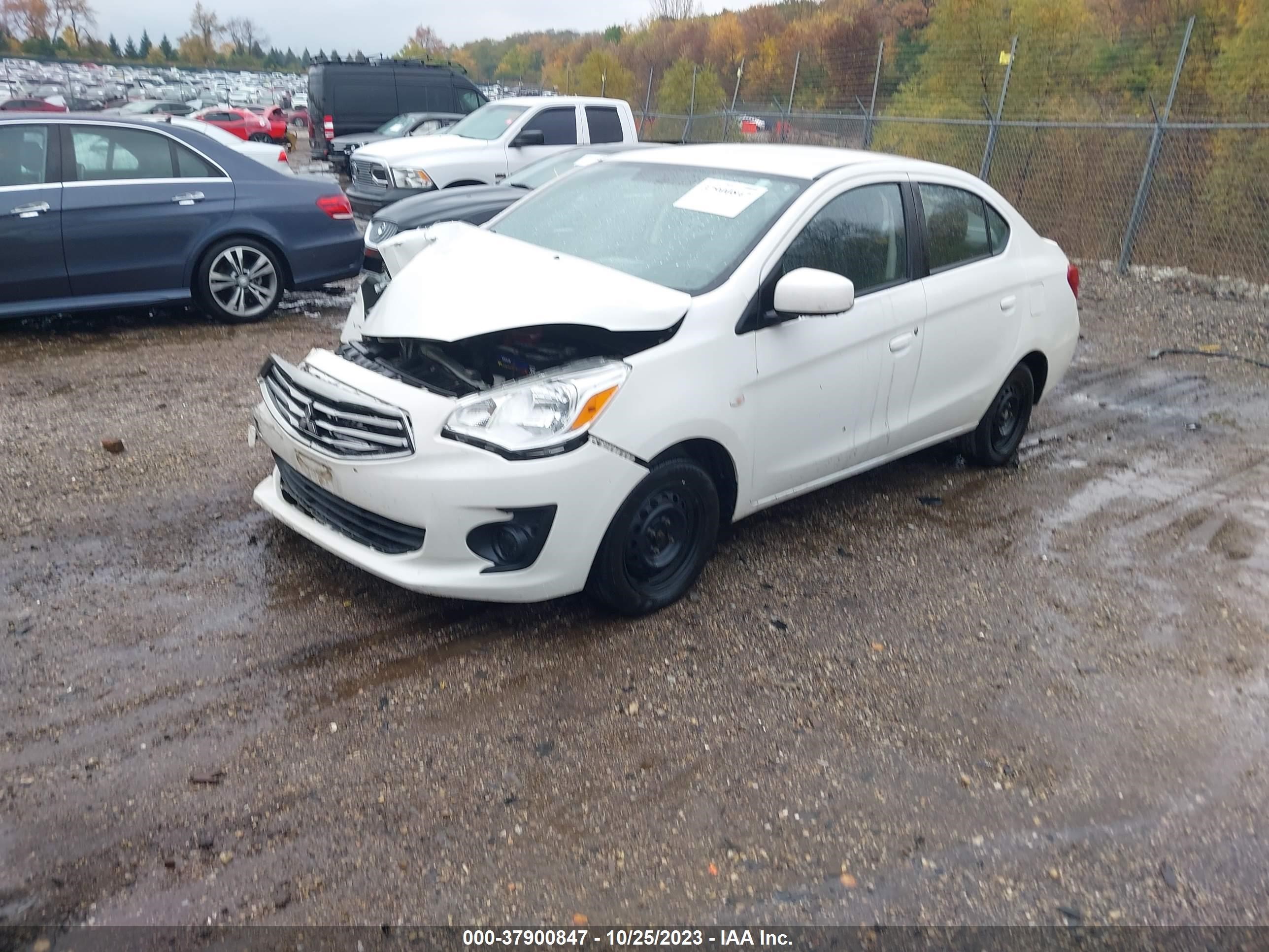 Photo 1 VIN: ML32F3FJ1HHF19411 - MITSUBISHI MIRAGE 