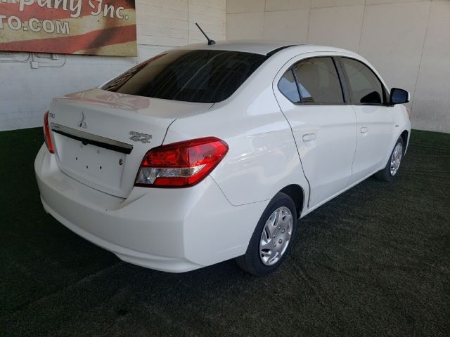 Photo 4 VIN: ML32F3FJ1JHF16093 - MITSUBISHI MIRAGE G4 