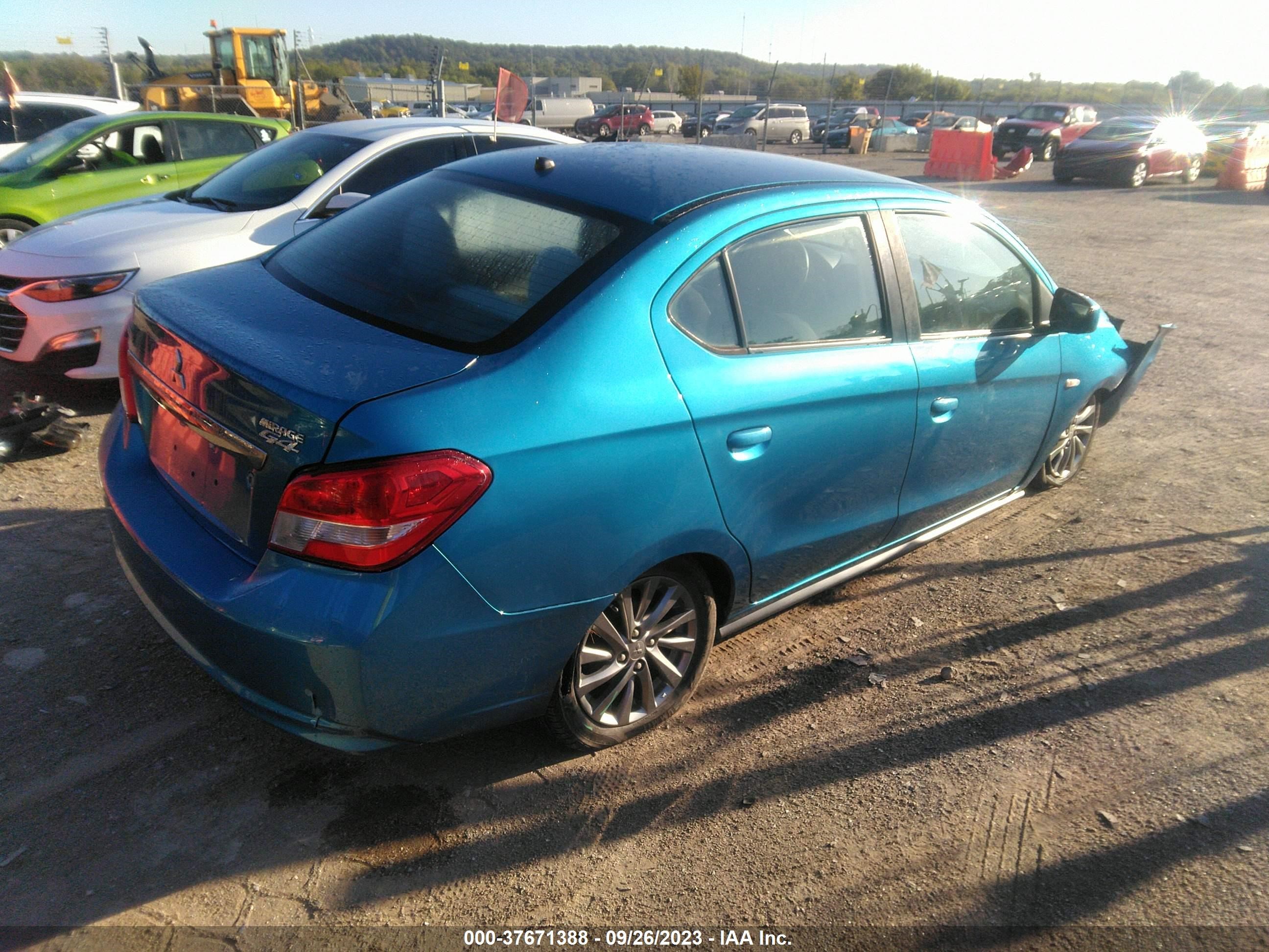 Photo 3 VIN: ML32F3FJ1KHF02258 - MITSUBISHI MIRAGE 