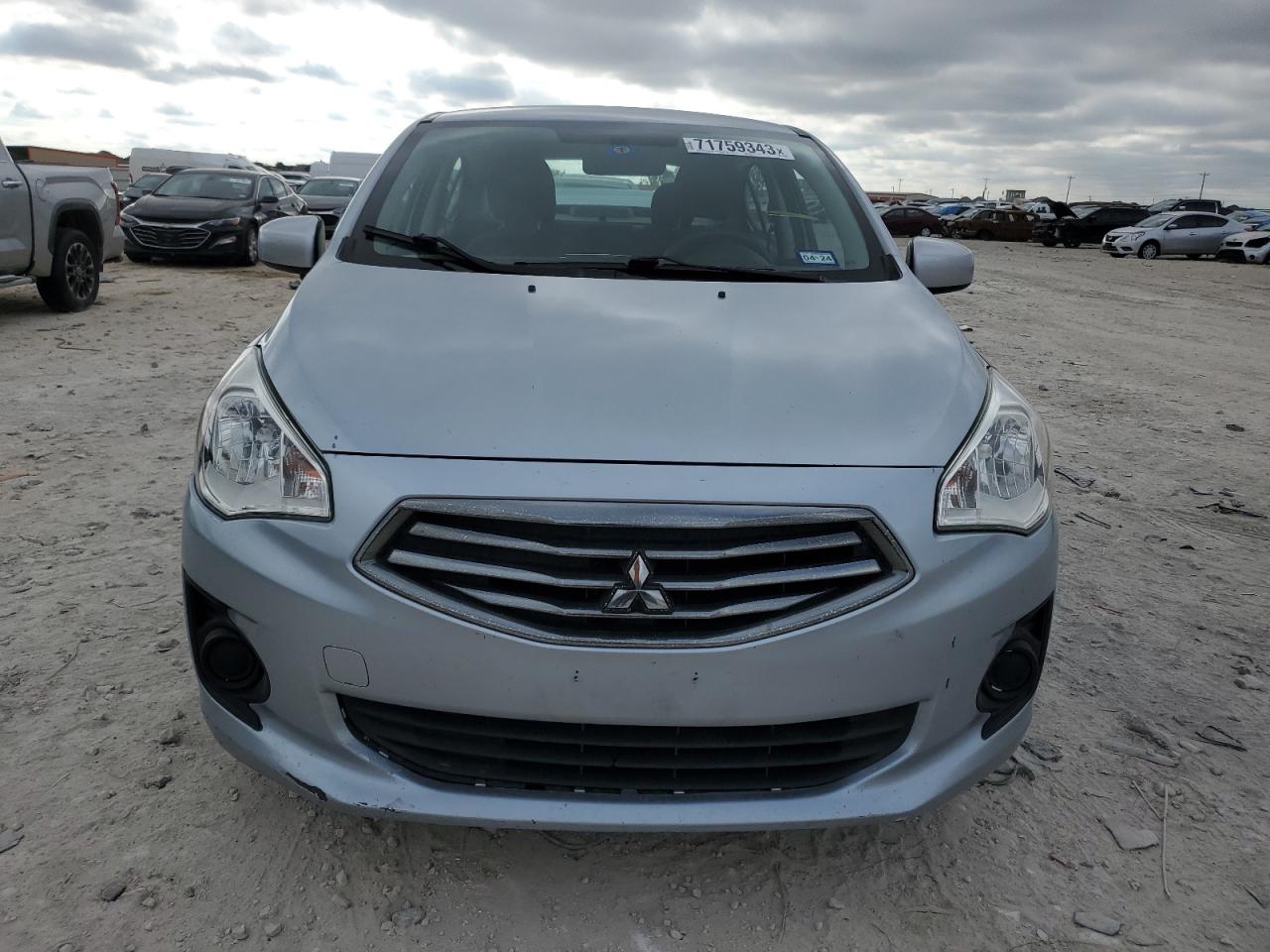 Photo 4 VIN: ML32F3FJ3HHF16090 - MITSUBISHI MIRAGE 