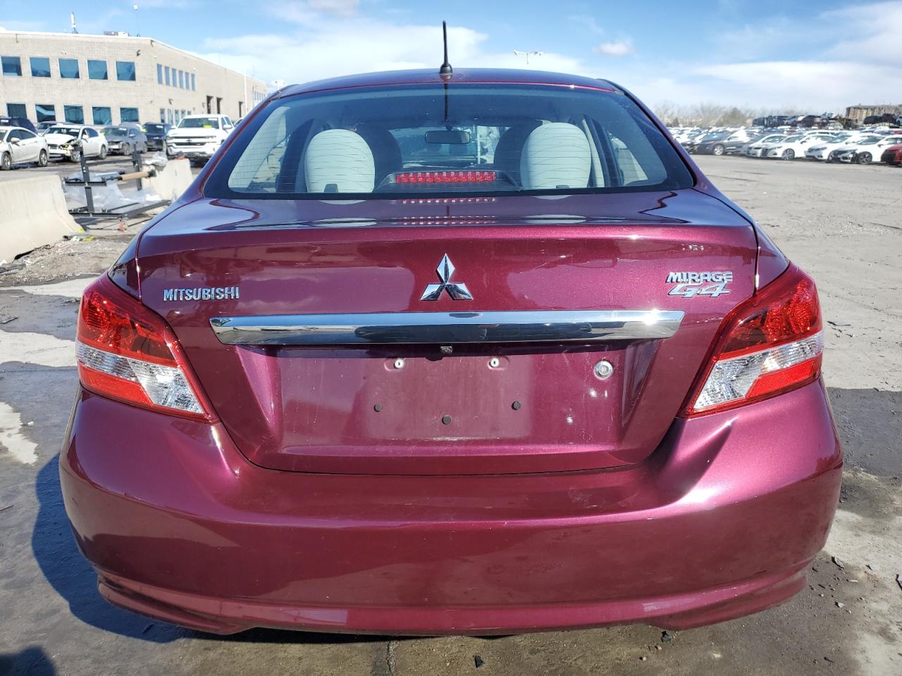 Photo 5 VIN: ML32F3FJ6KHF09349 - MITSUBISHI MIRAGE 