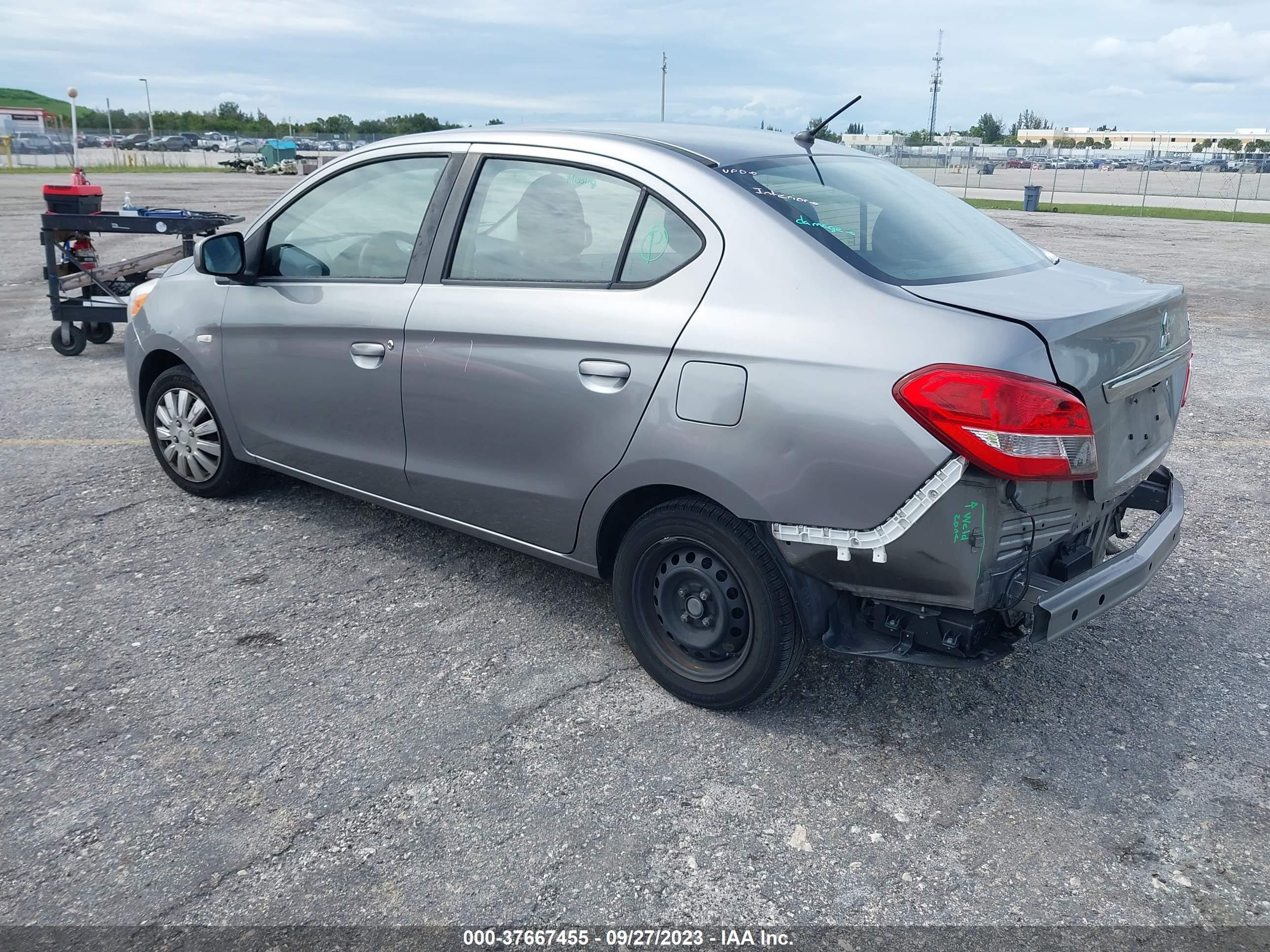 Photo 2 VIN: ML32F3FJ8JHF04913 - MITSUBISHI MIRAGE 