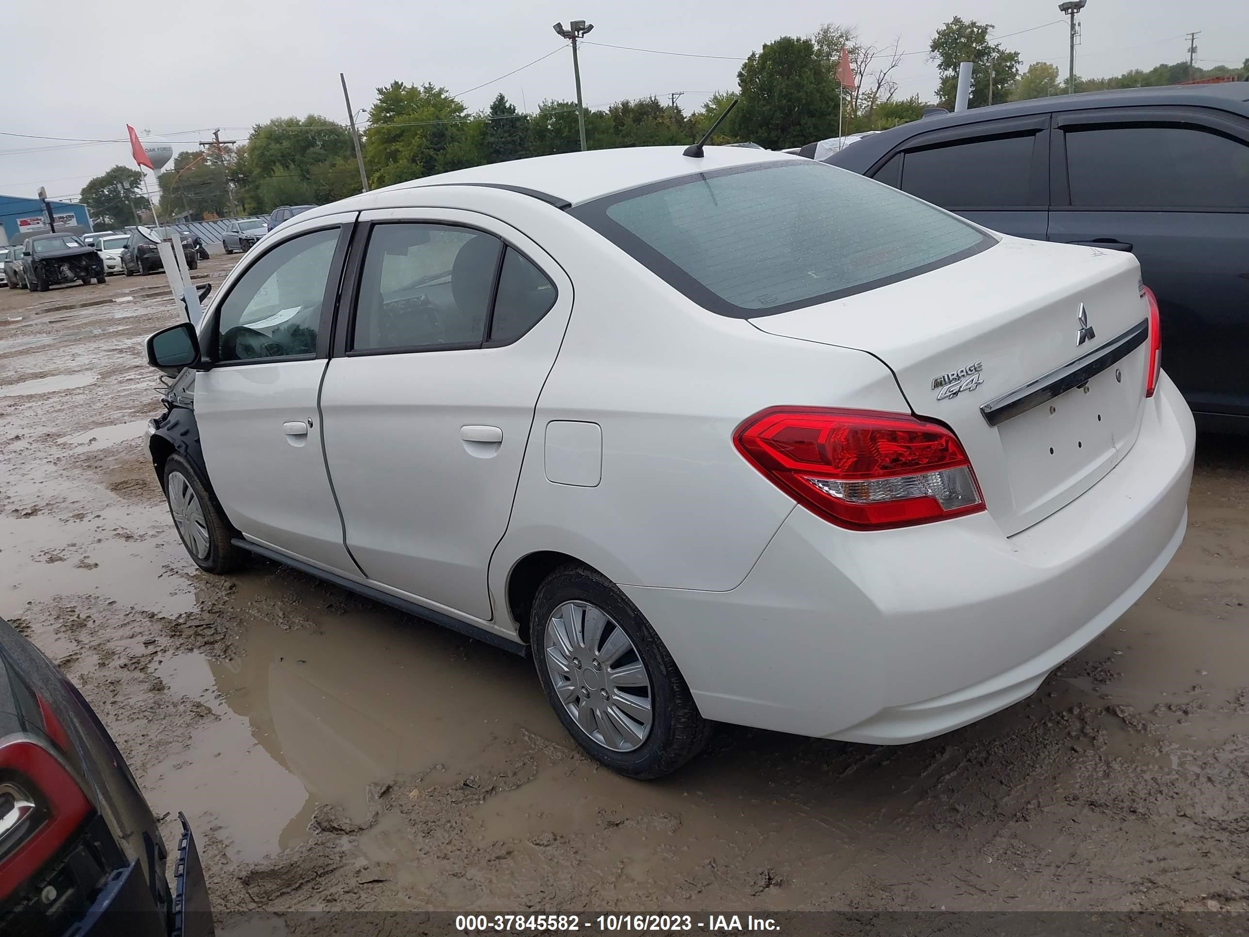 Photo 2 VIN: ML32F3FJ8LHF08592 - MITSUBISHI MIRAGE 